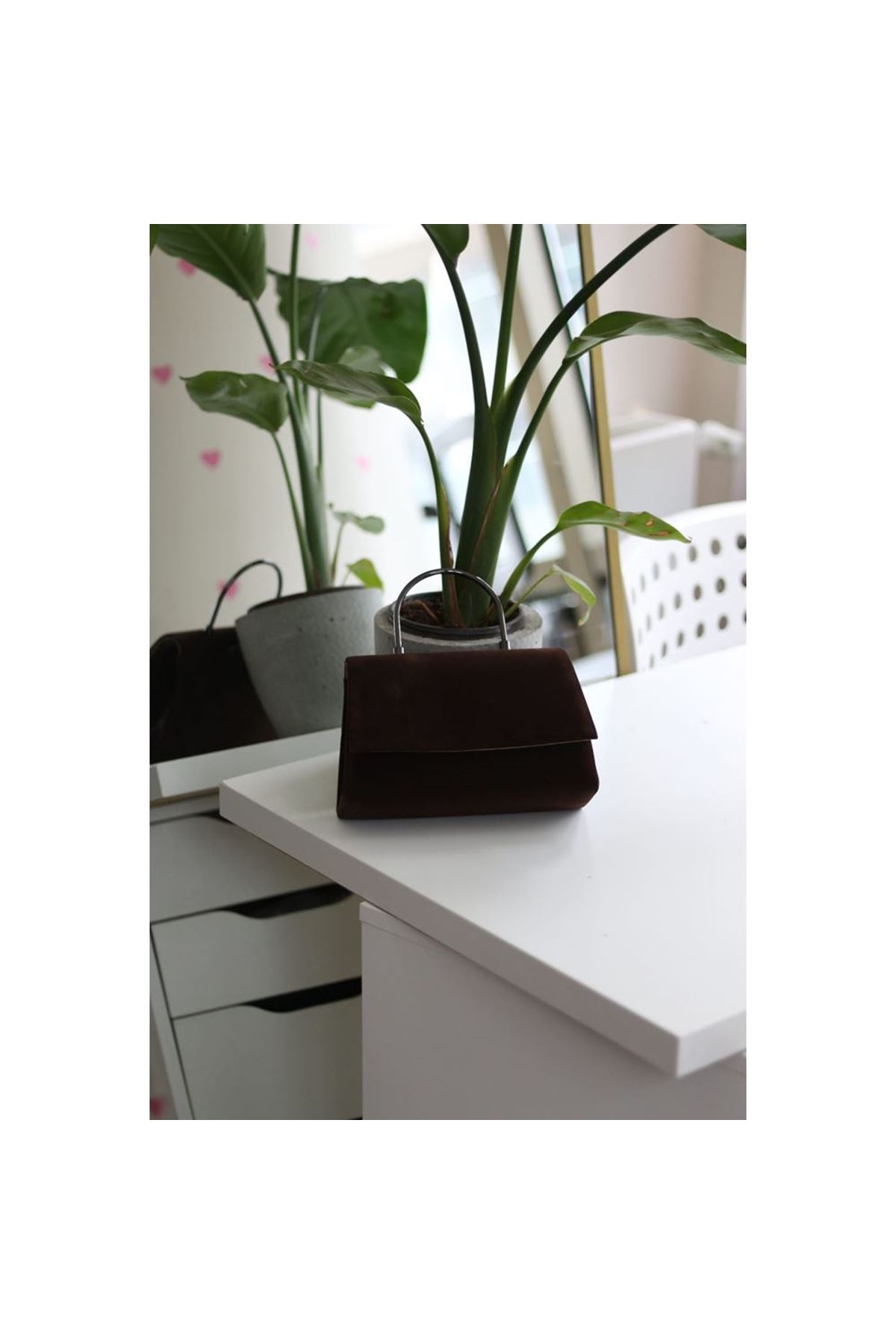 Kadın Acı Kahve Süet Metal Sap Detaylı El &amp;amp; Omuz Çantası