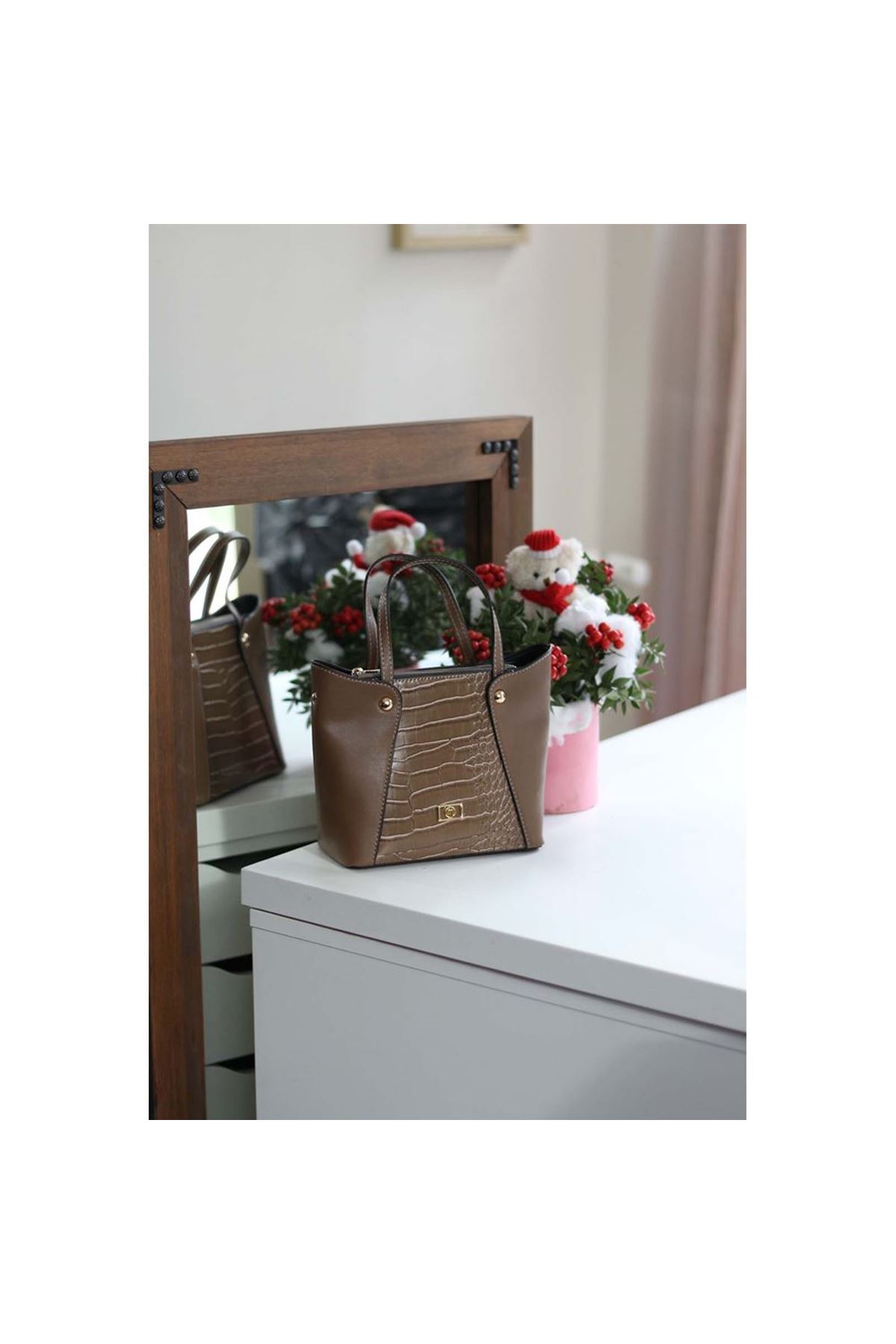 Kadın Yeşil Kroko Ayarlanabilir Askılı Omuz Çantası