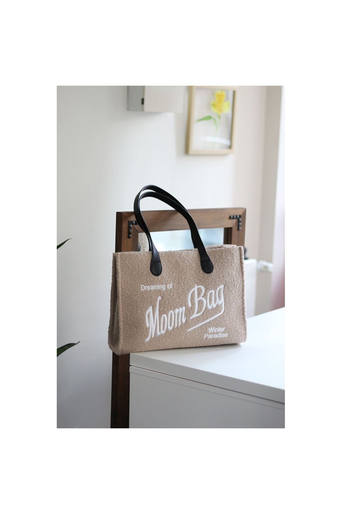 Kadın Krem Peluş Büyük Boy Omuz Çantası