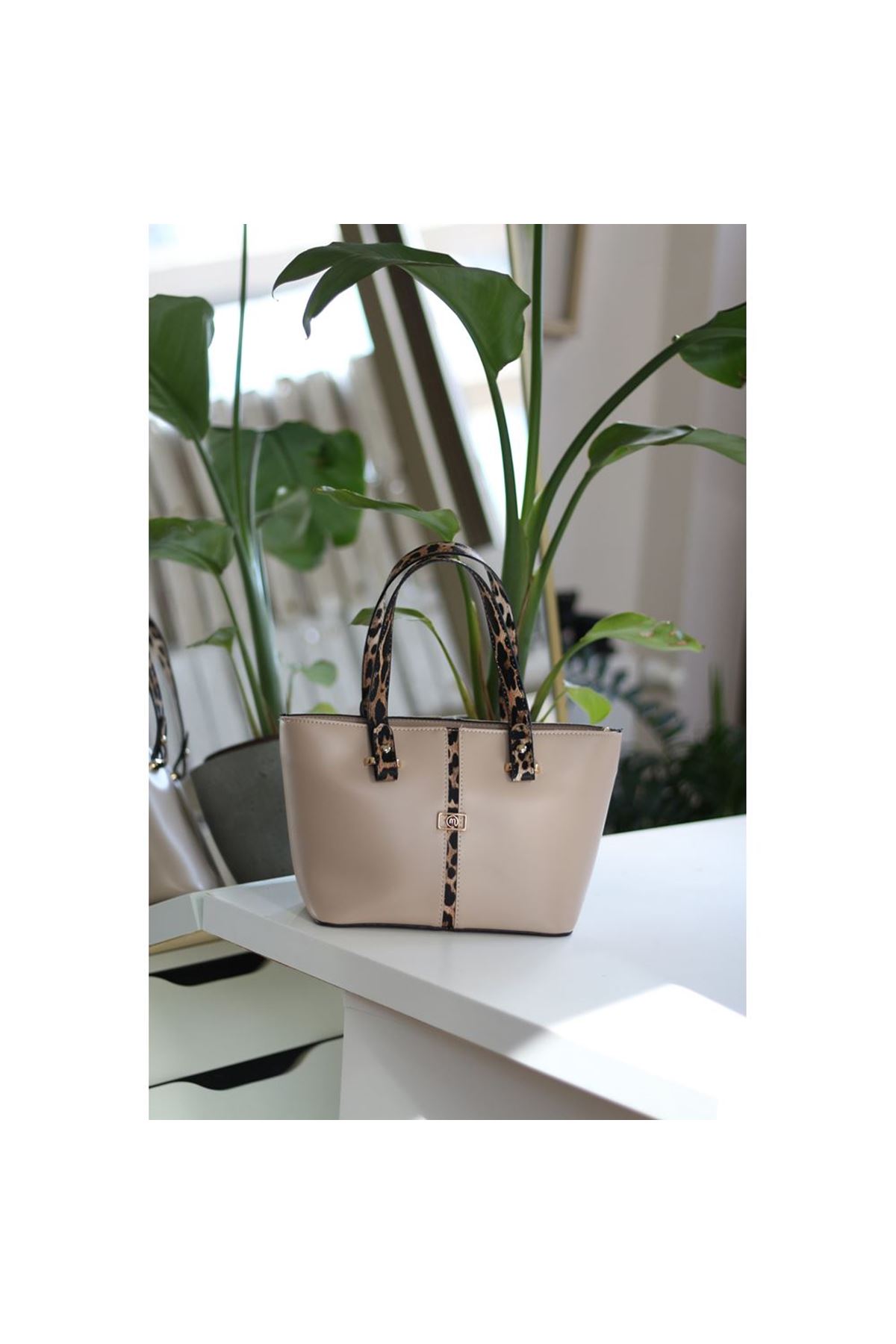 Kadın Krem Leopar Şerit Desenli Askılı El Omuz Çantası