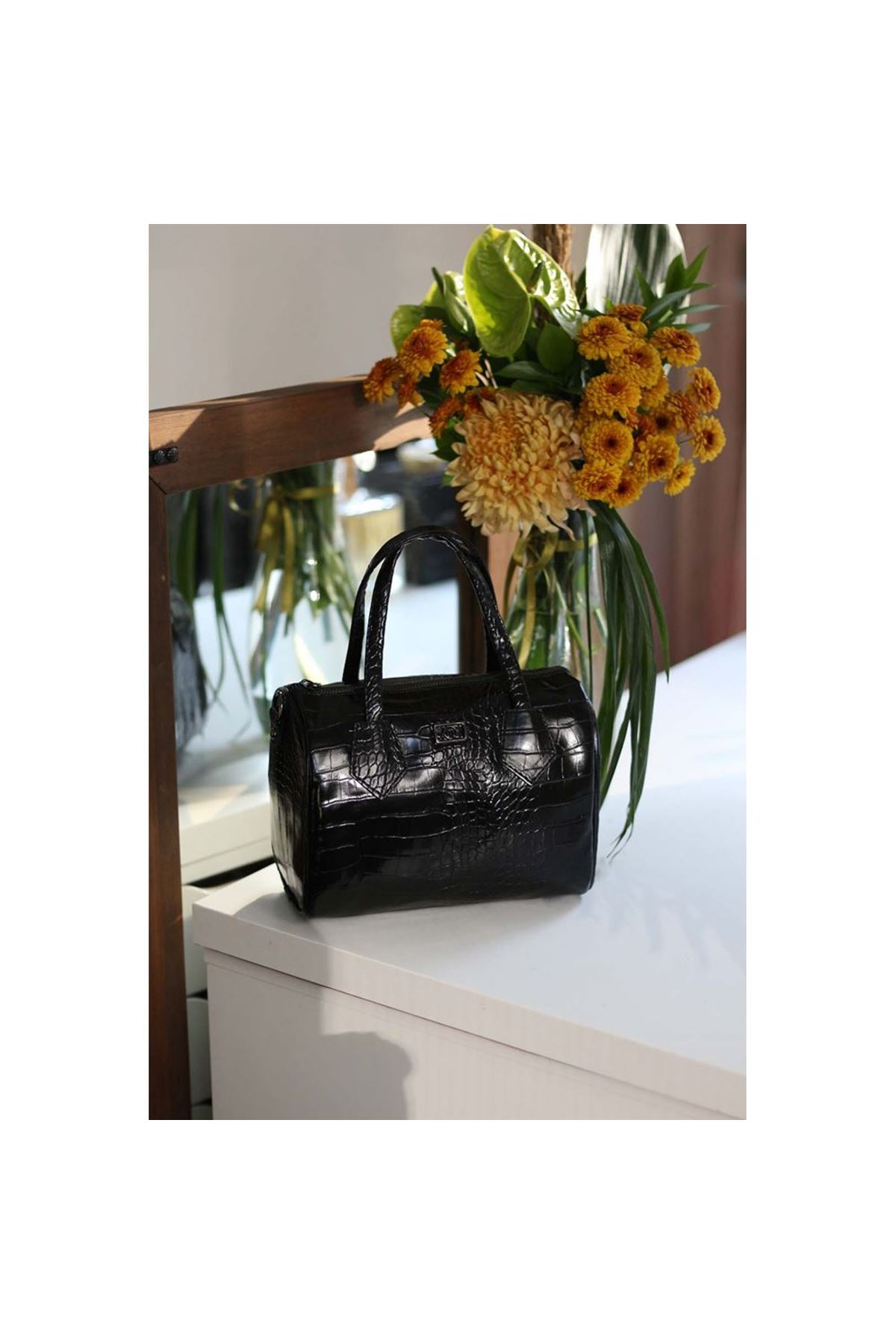 Kadın Siyah Kroko Askılı El Omuz Çantası