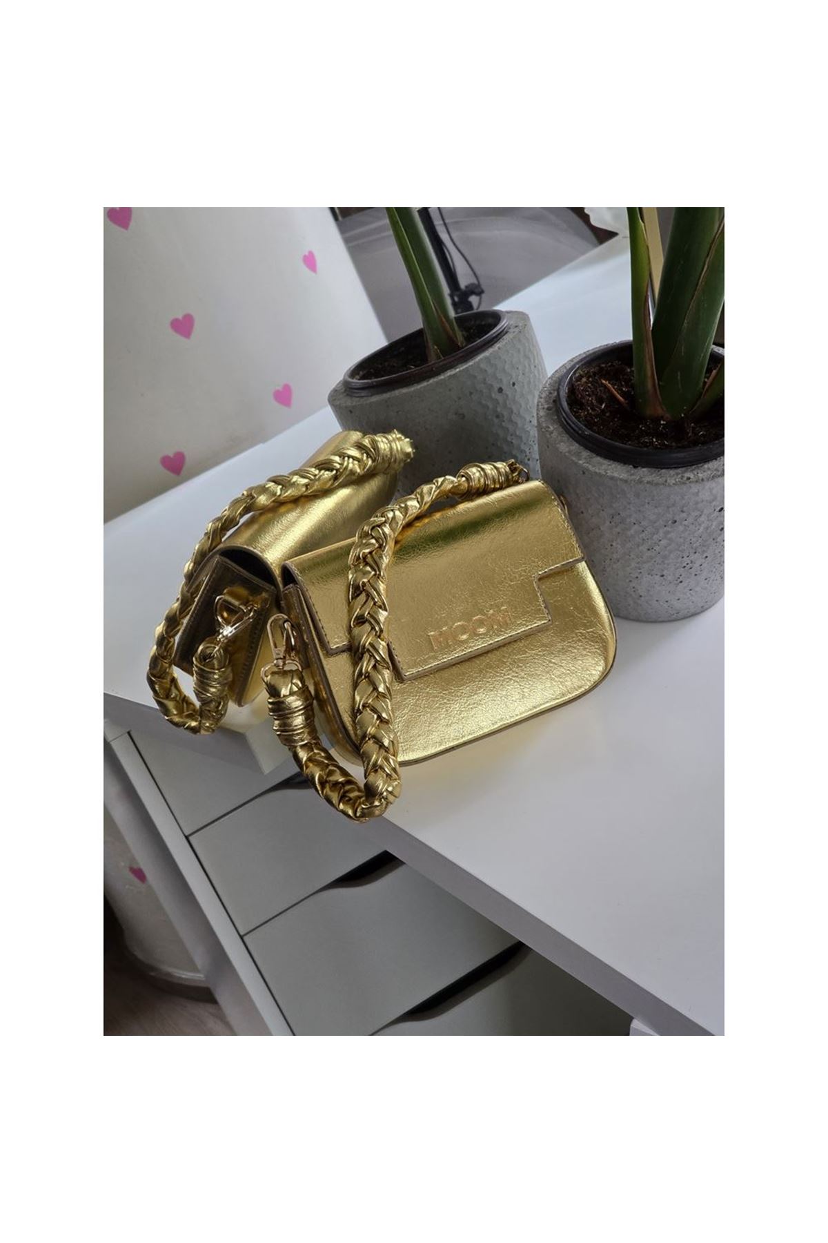 Kadın Gold Örme Sap Detaylı Zincirli Omuz Çantası