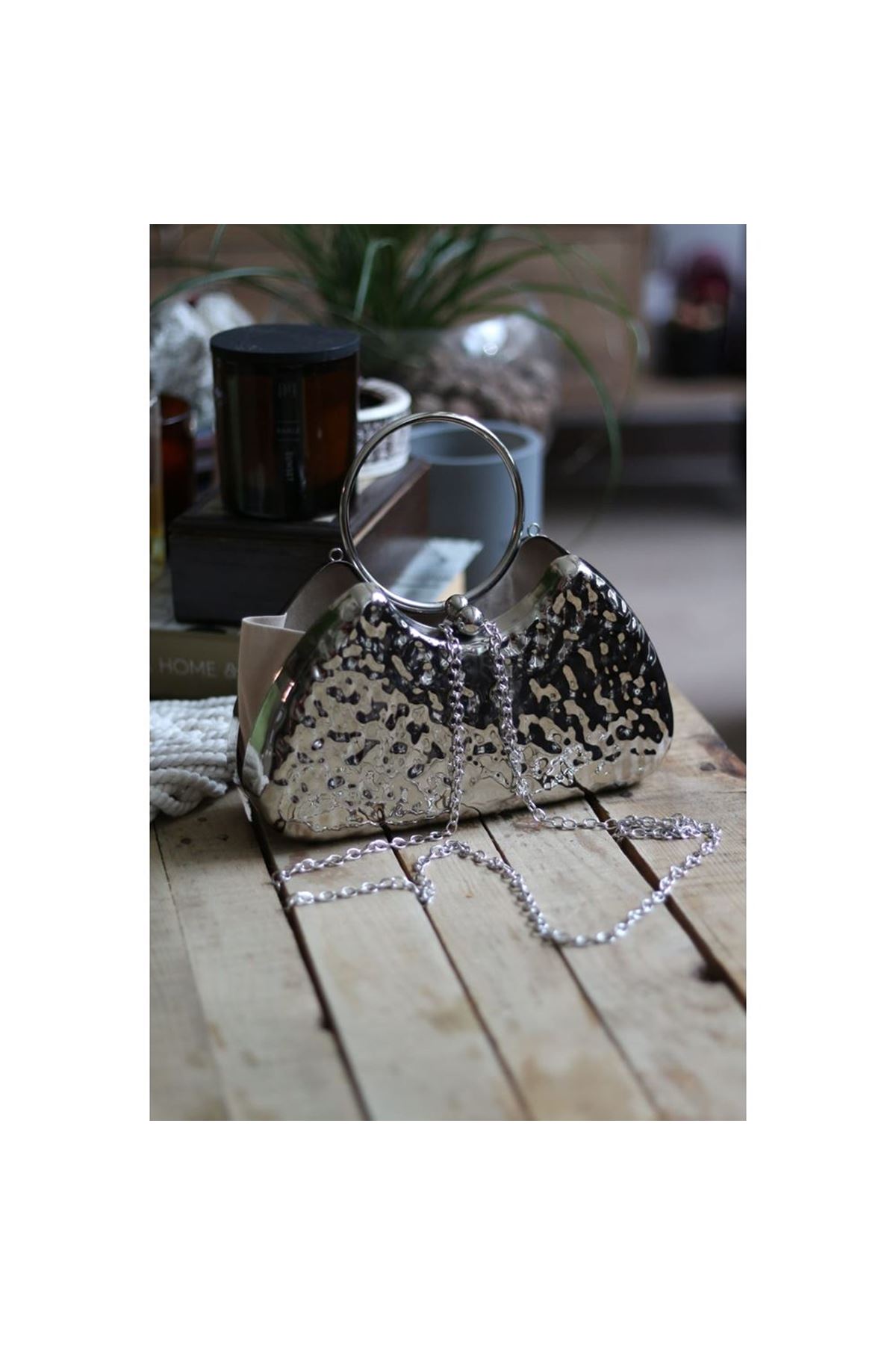 Silver Taş Doku Metalik Oval Tutma Form Abiye El Çantası