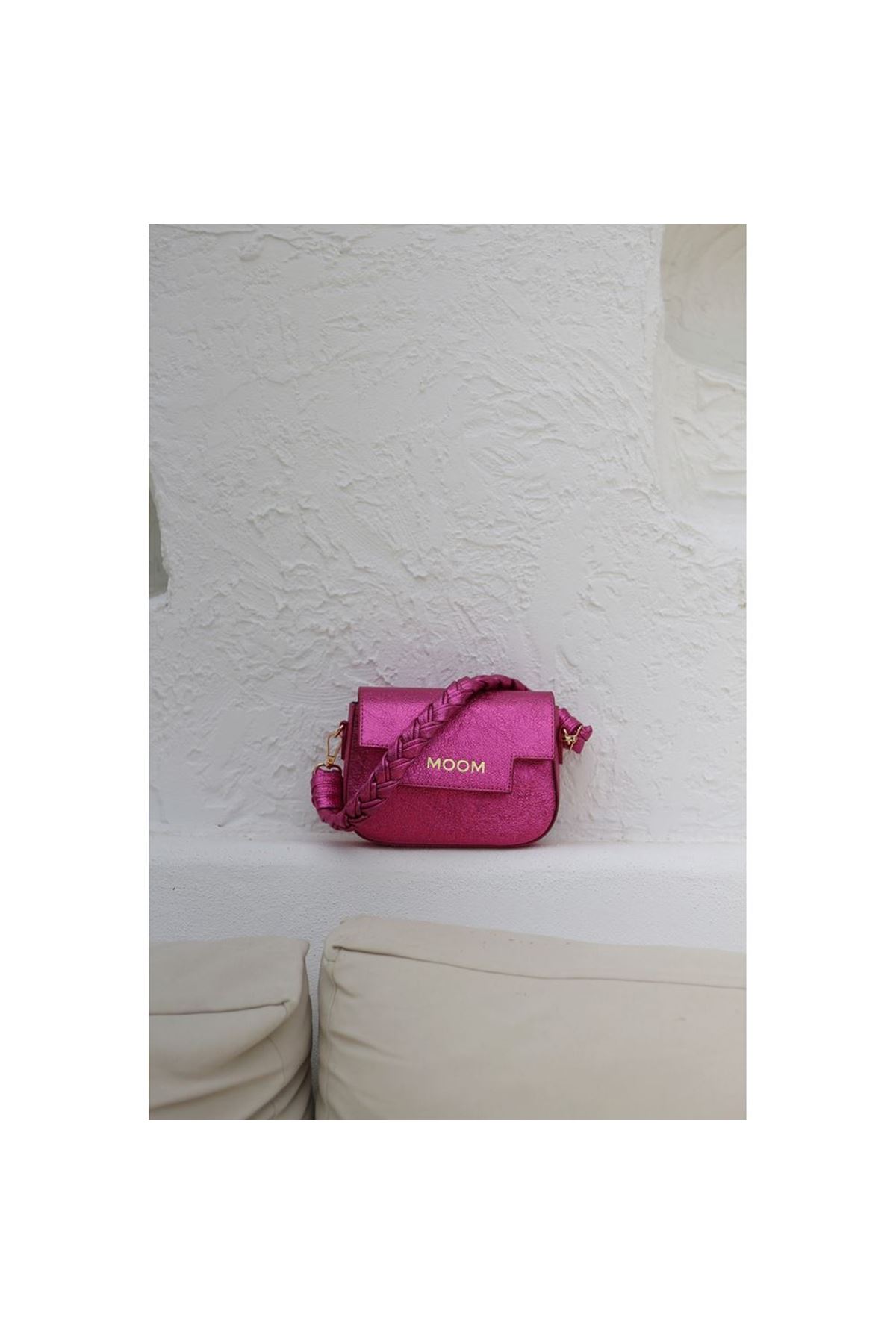 Kadın Fuşya Örme Sap Detaylı Zincirli Omuz Çantası