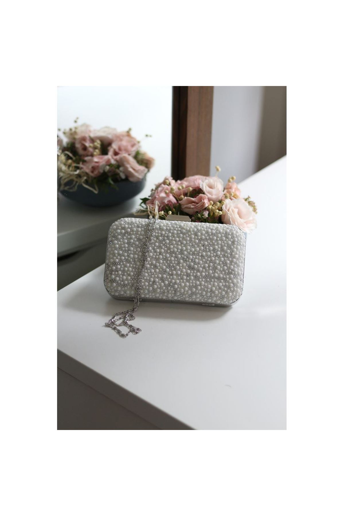 Kadın Küçük Yuvarlak İnci ve Taş Detaylı Abiye