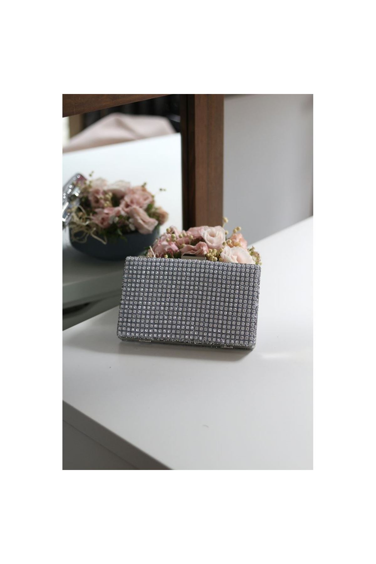 Kadın Taş Detaylı Kasalı Abiye Çanta