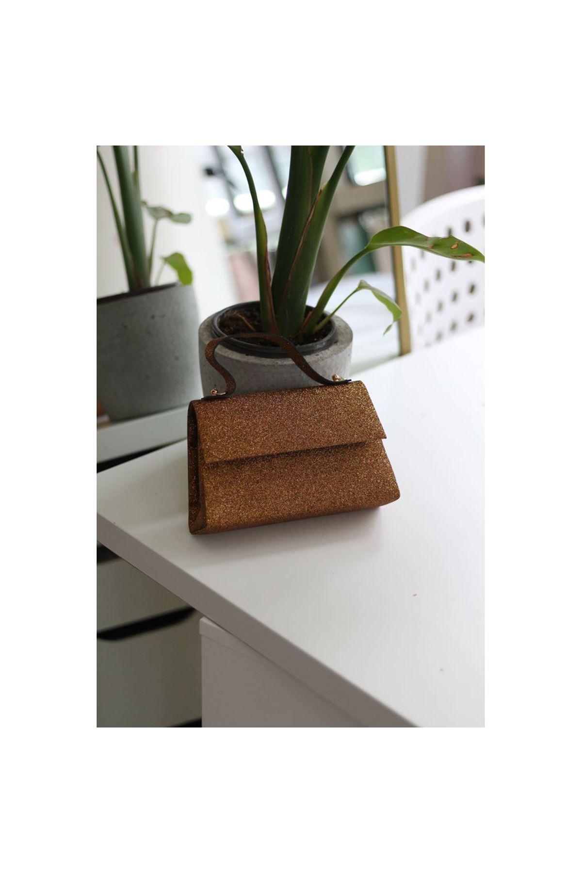 Kadın Bold Gold Simli Tutma Detayl Abiye Omuz Çantası