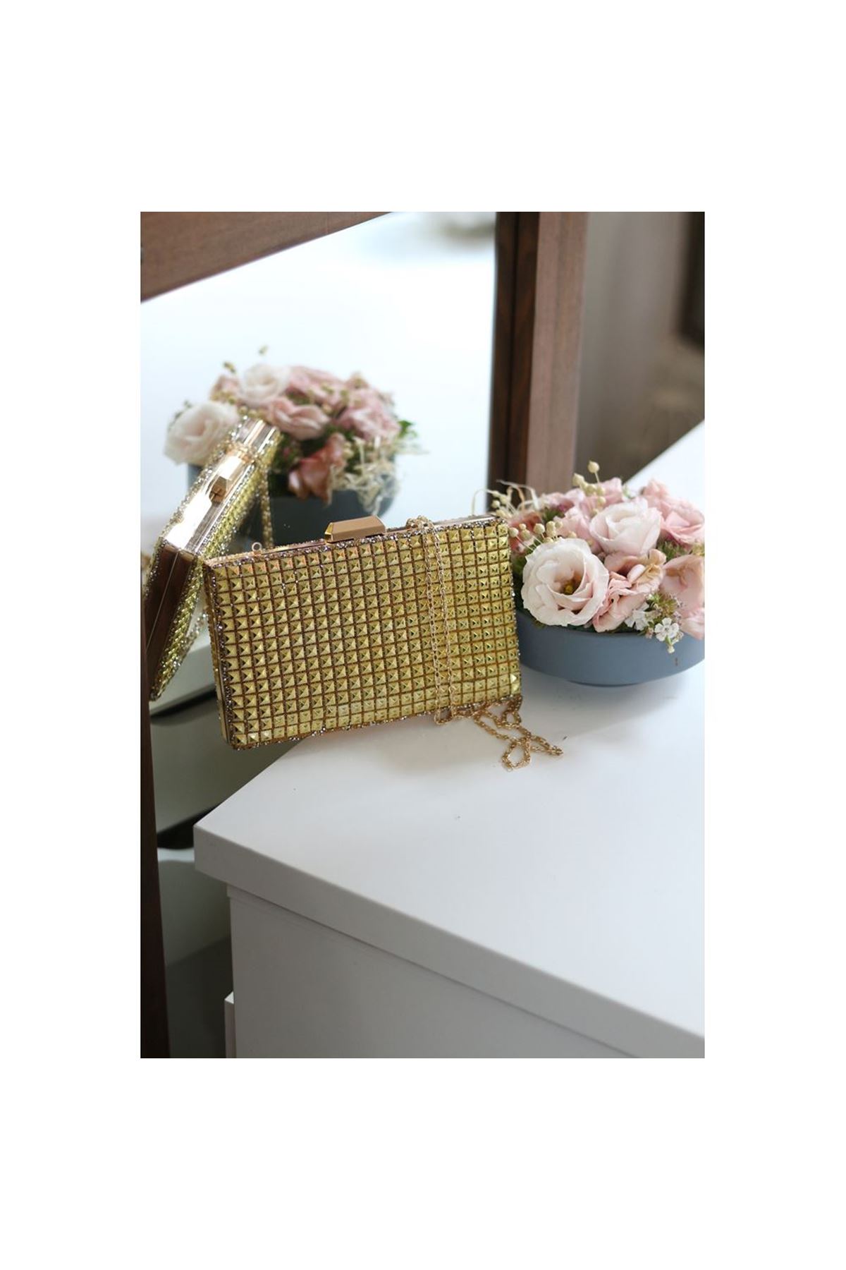 Kadın Gold Taş Detaylı Desenli Abiye Çanta