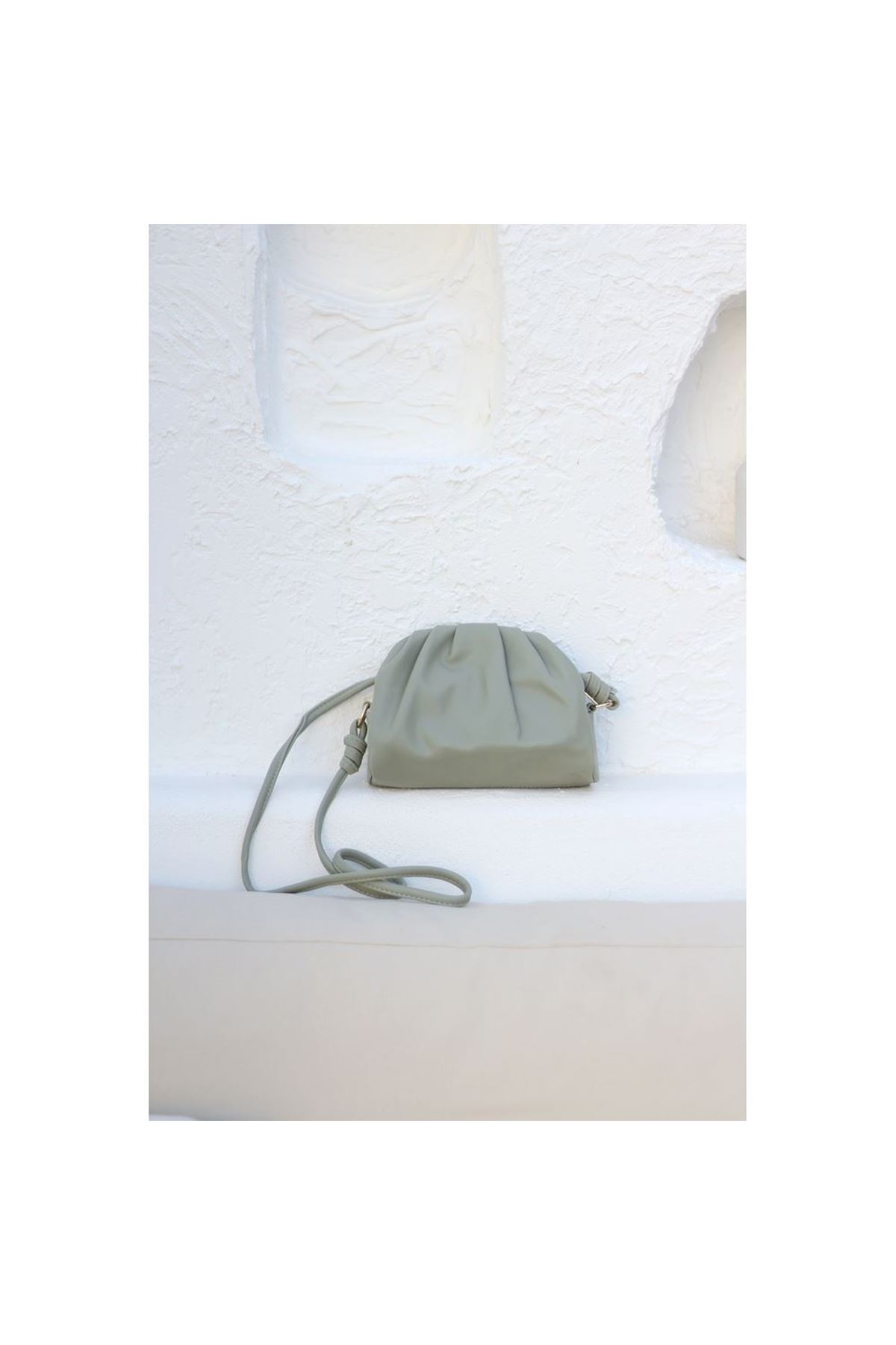 Kadın Mint Yeşili Yumuşak Pileli Omuz Çantası