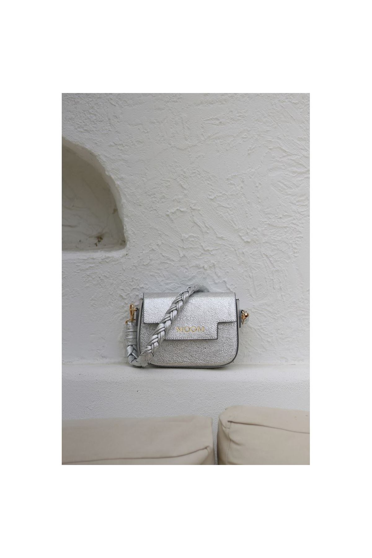 Kadın Gümüş Örme Sap Detaylı Zincirli Omuz Çantası