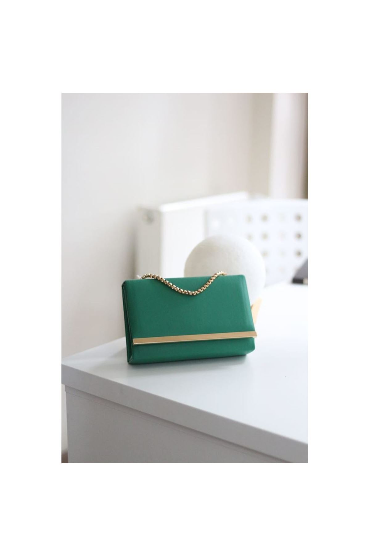 Yeşil Gold Çıtalı Omuz Çantası