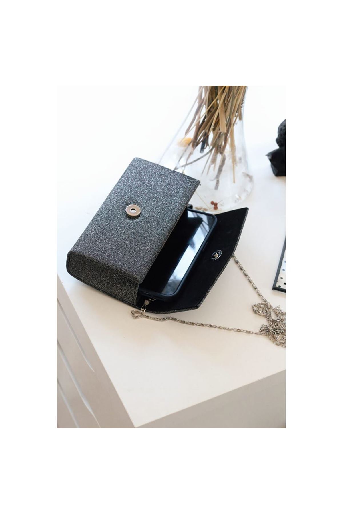 Platin Simli Dikdörtgen Form Abiye Çanta