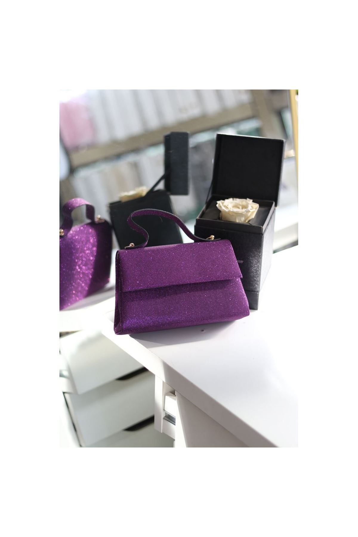 Kadın Mor Simli Tutma Detaylı Abiye Omuz Çantası