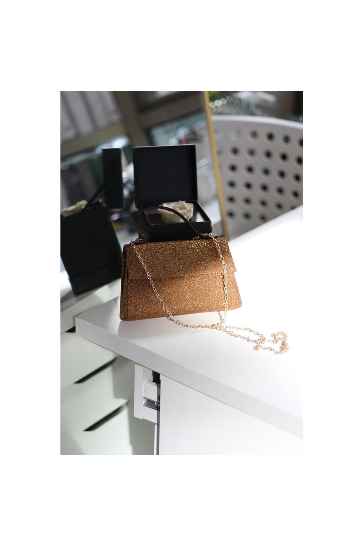 Kadın Bold Gold Simli Tutma Detaylı Abiye Omuz Çantası