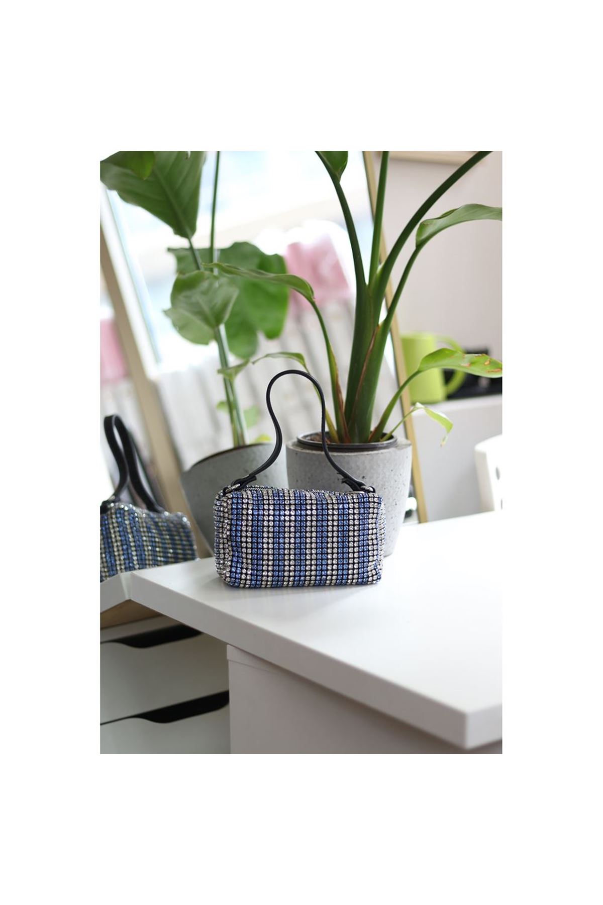 Kadın Silver Mavi Deri Askılı Taşlı Abiye Omuz Çantası