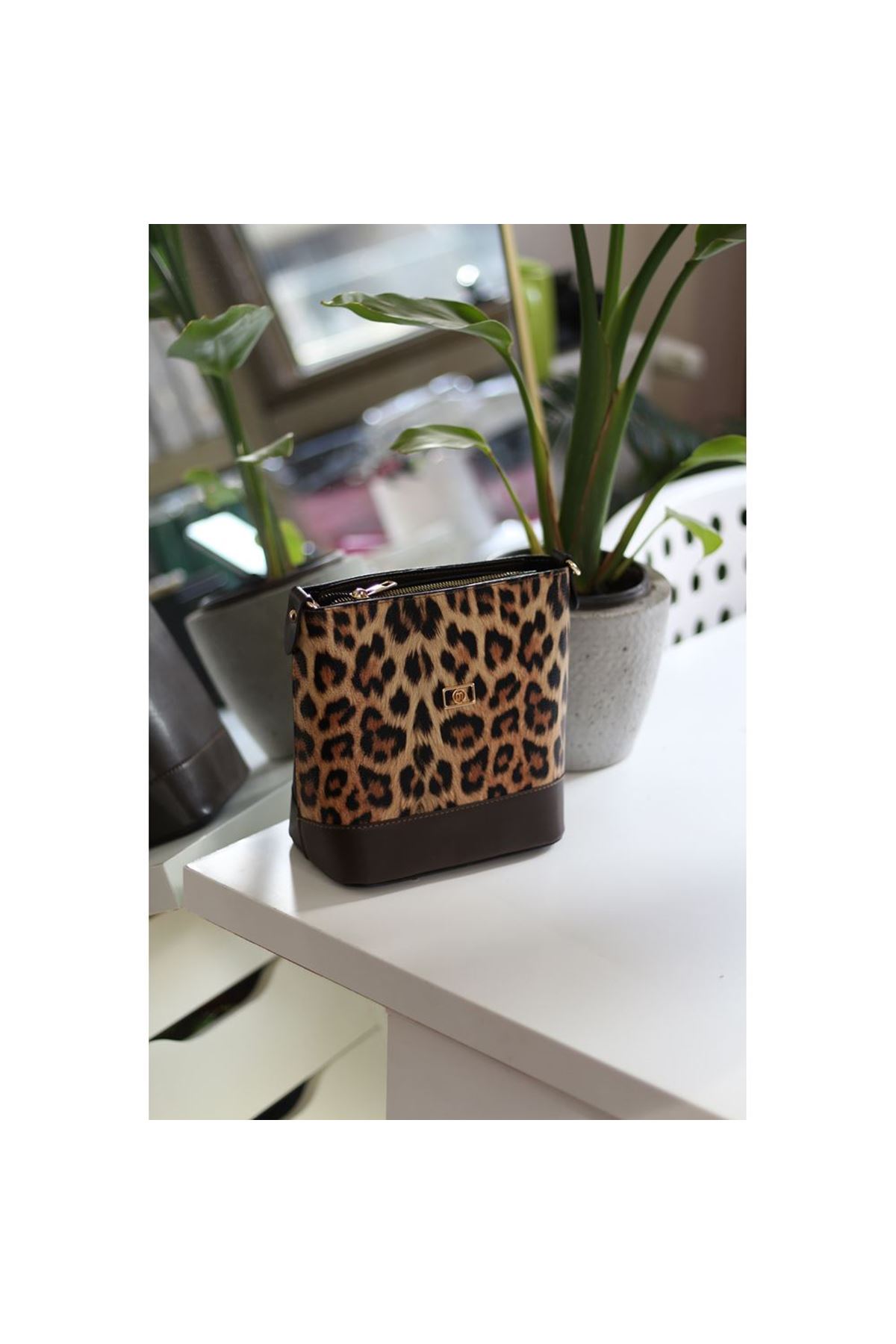 Kadın Leopar Askılı Omuz Çantası