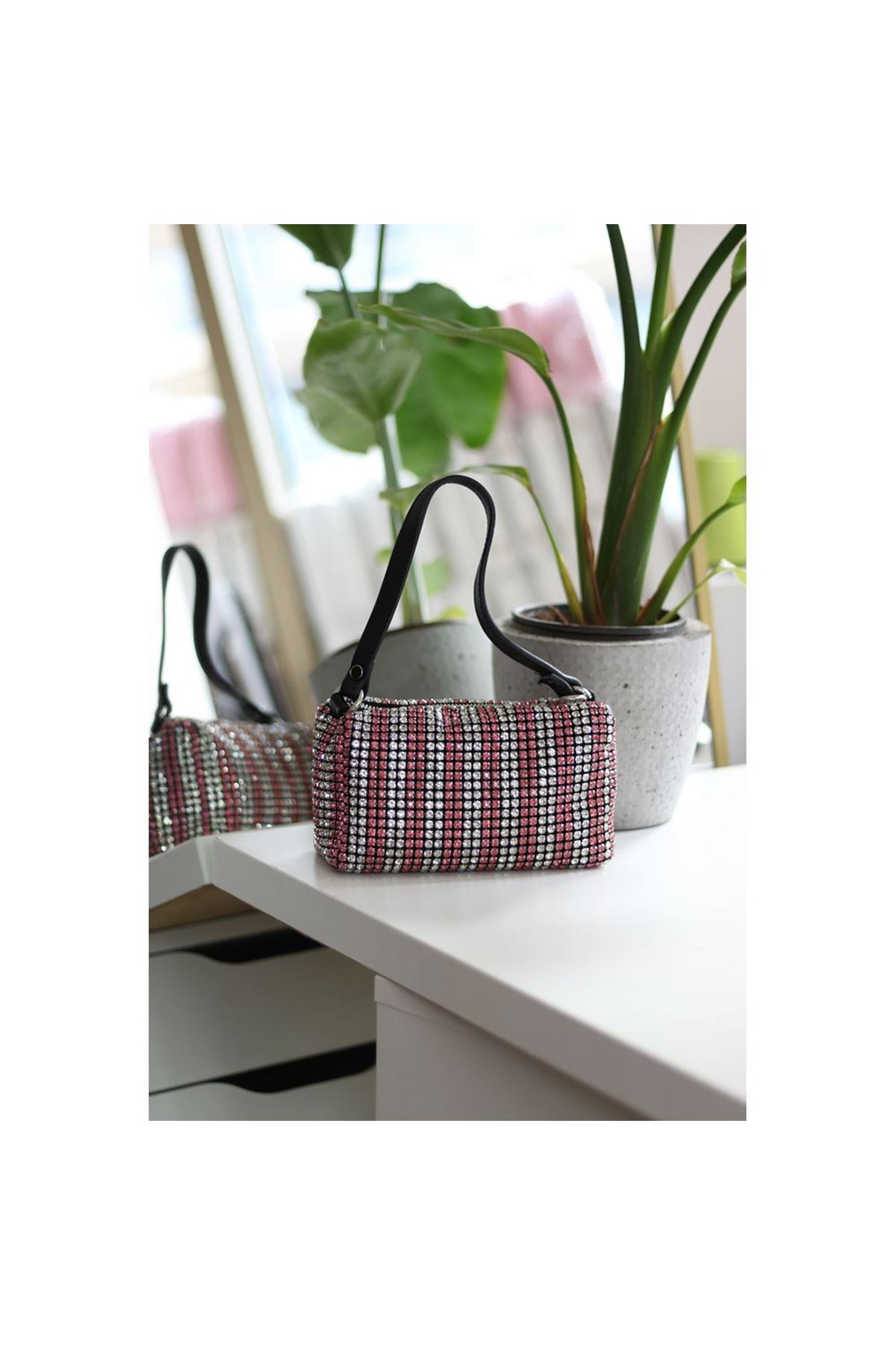 Kadın Silver Pembe Deri Askılı Taşlı Abiye Omuz Çantası