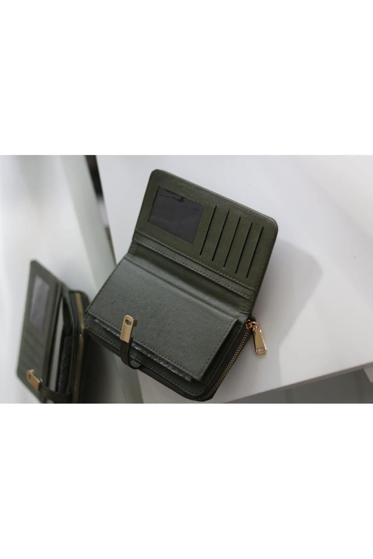 Kadın Haki Yeşili Eskitme Doku Gold Aksesuar Detaylı Cüzdan