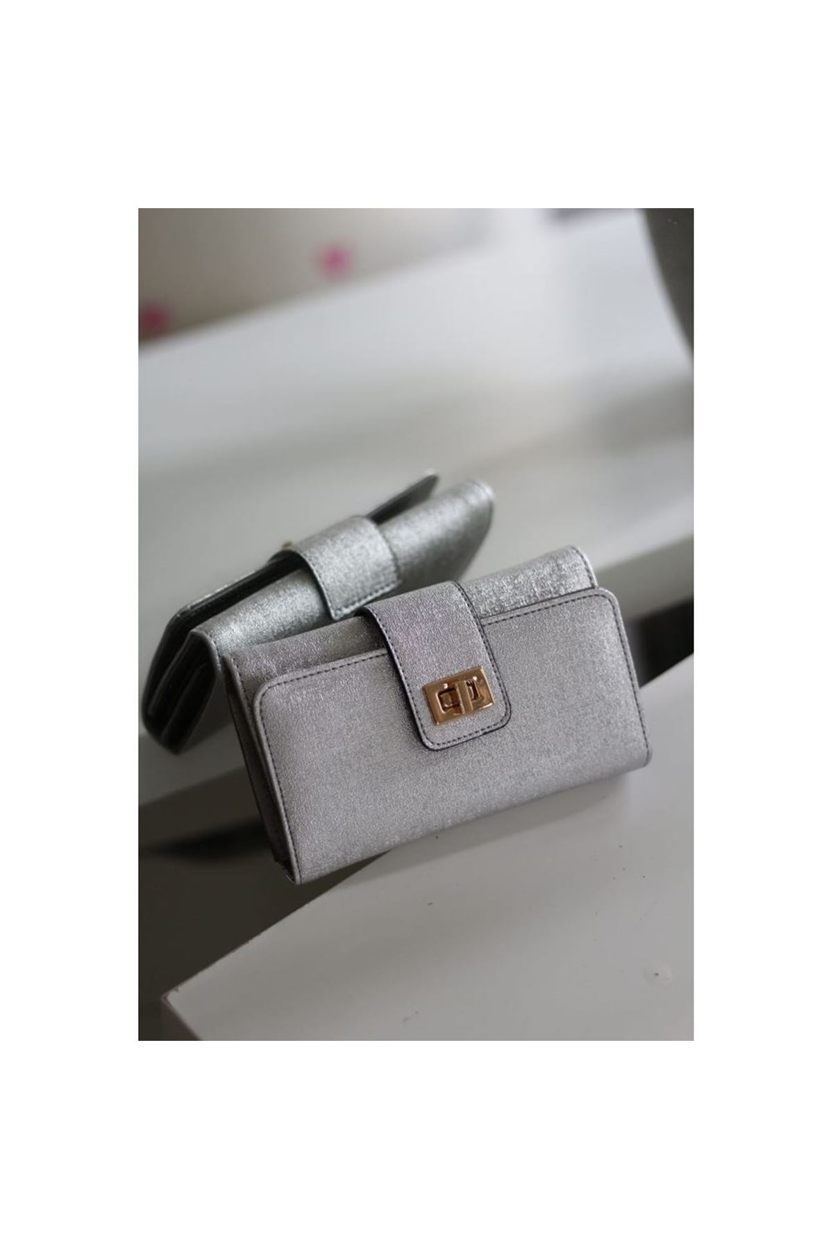 Kadın Silver Gold Aksesuar Detaylı Cüzdan