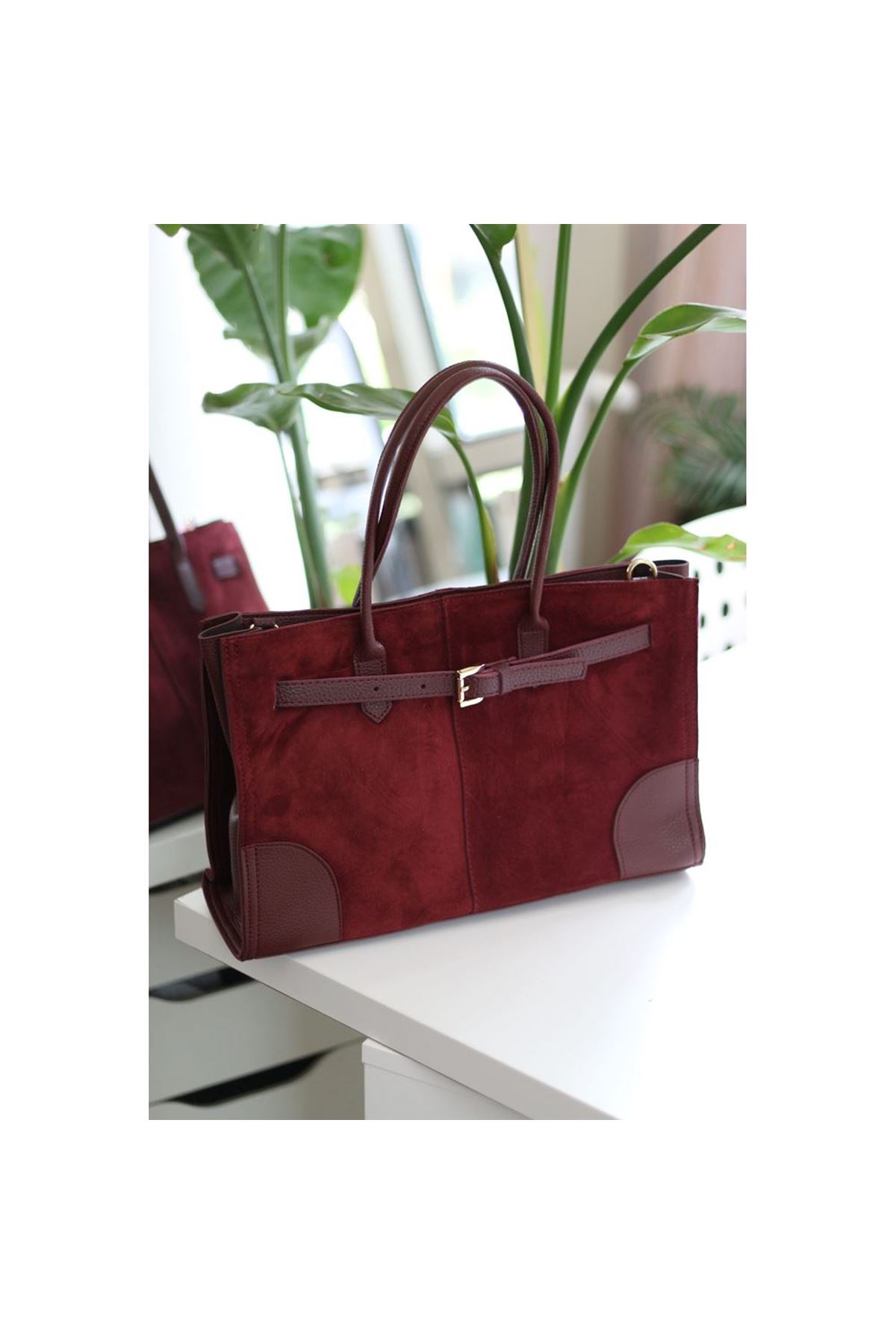 Kadın Bordo Süet Büyük Kopça Detaylı Büyük Boy Omuz Çantası