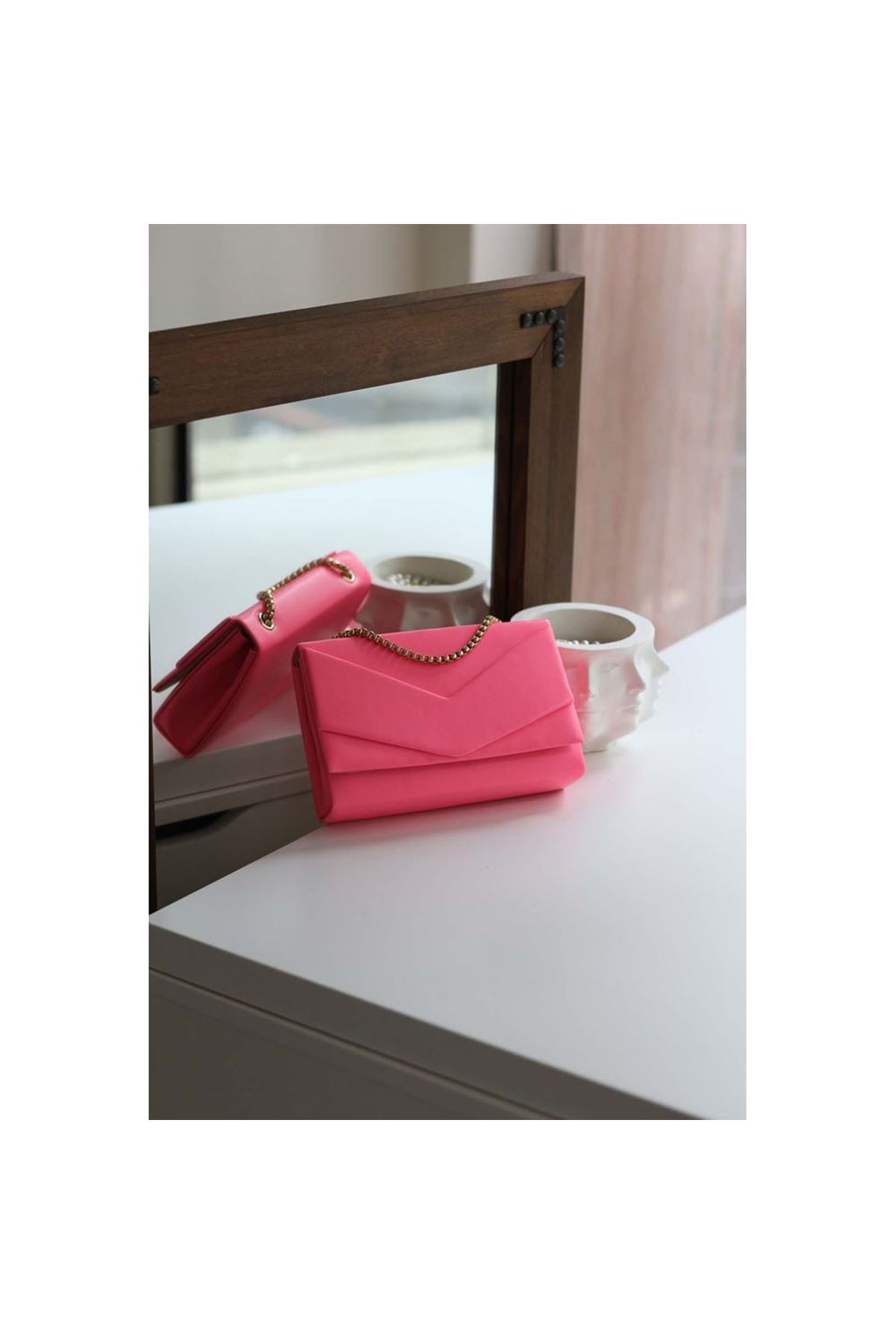 Kadın Şeker Pembesi Zarf Kutu Omuz Çantası