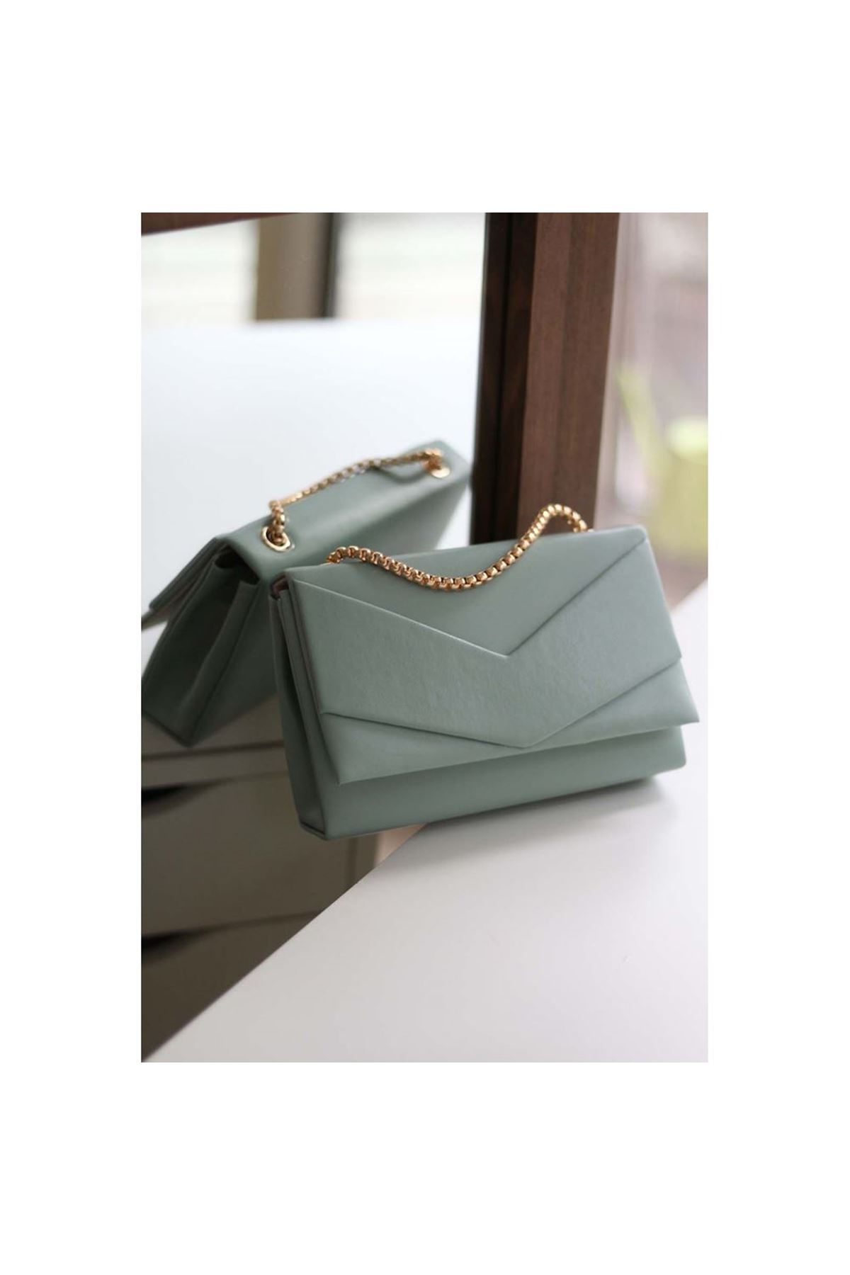 Kadın Mint Yeşili Zarf Kutu Omuz Çantası