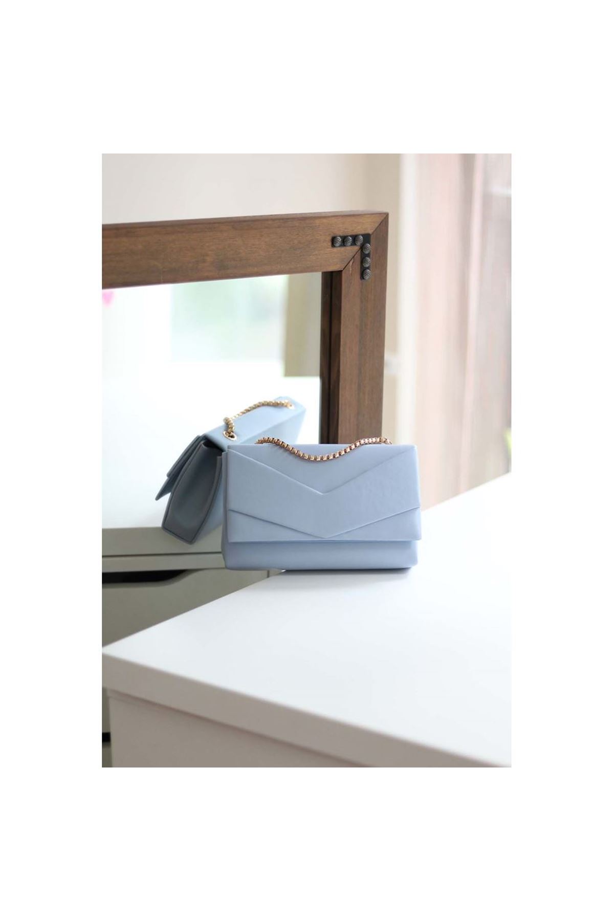 Kadın Bebe Mavi Zarf Kutu Omuz Çantası