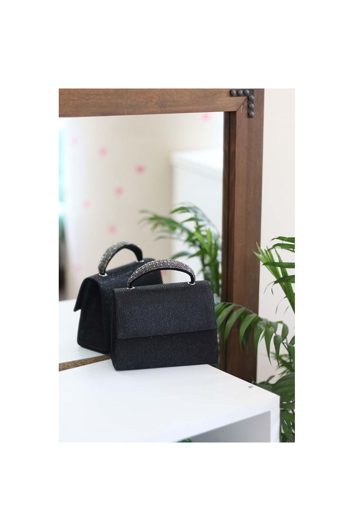 Kadın Siyah Simli Taş Tutma Detaylı Abiye Omuz Çantası