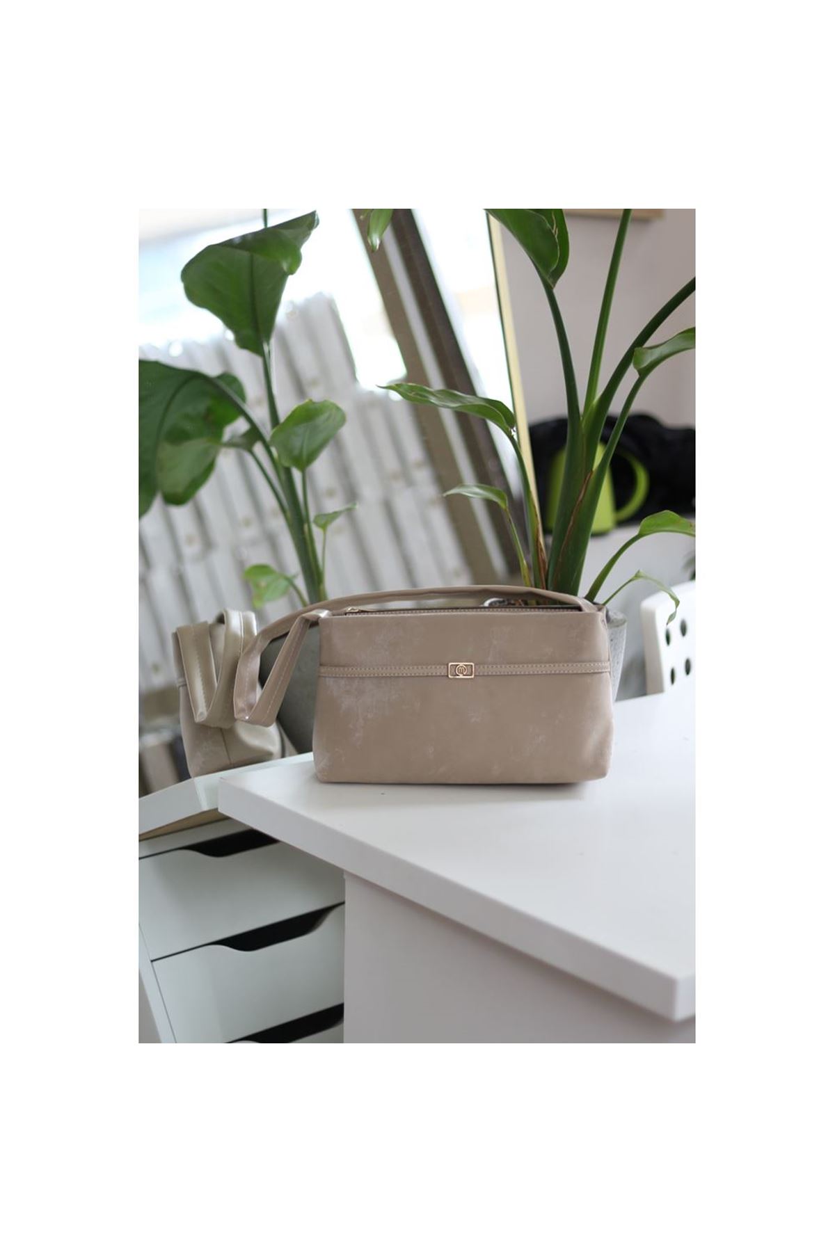 Kadın Krem Yumuşak Doku Eskitme Desenli Omuz Çantası