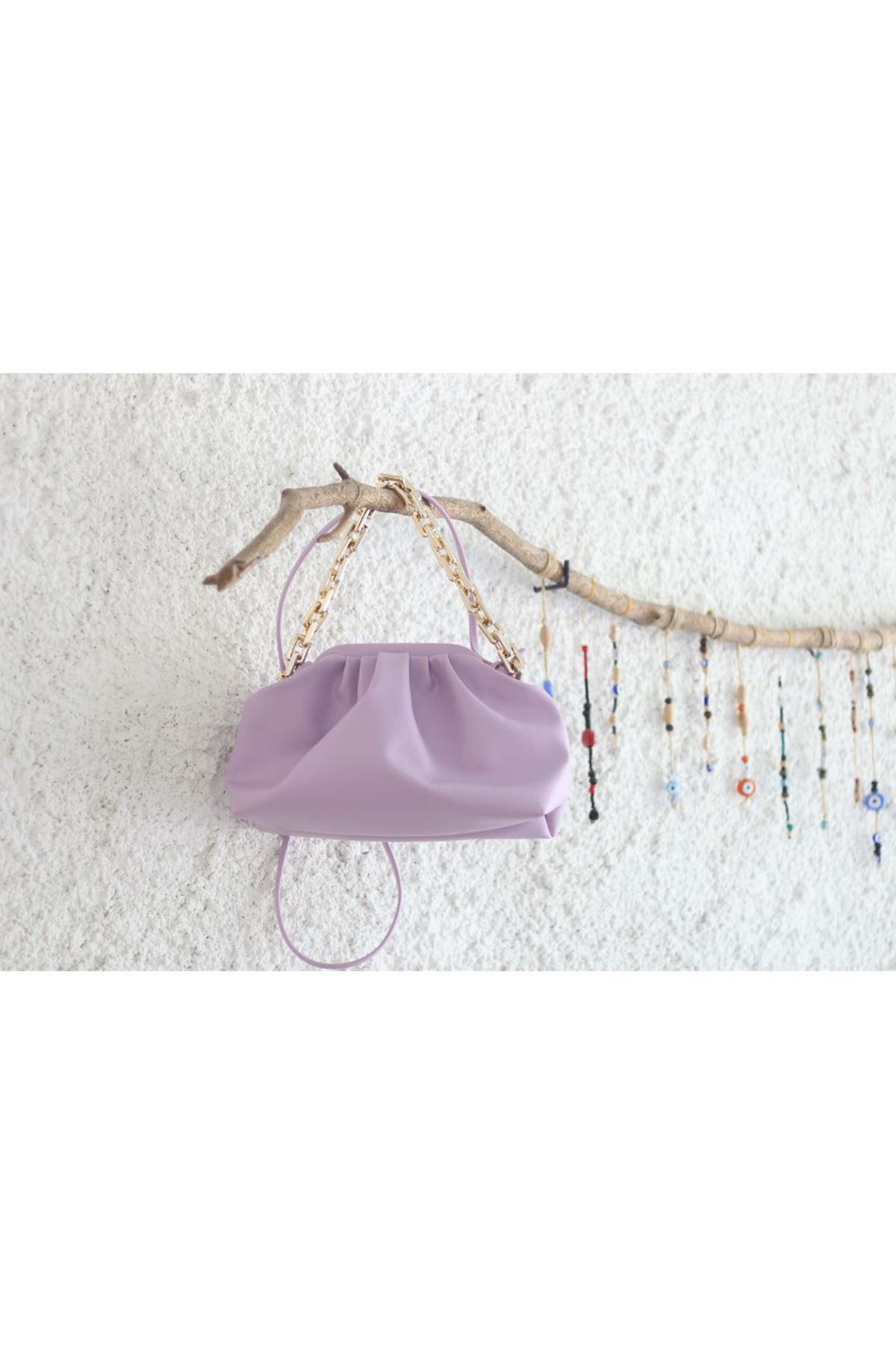 Lila Gold Zincir Detay Bohça Form Çanta