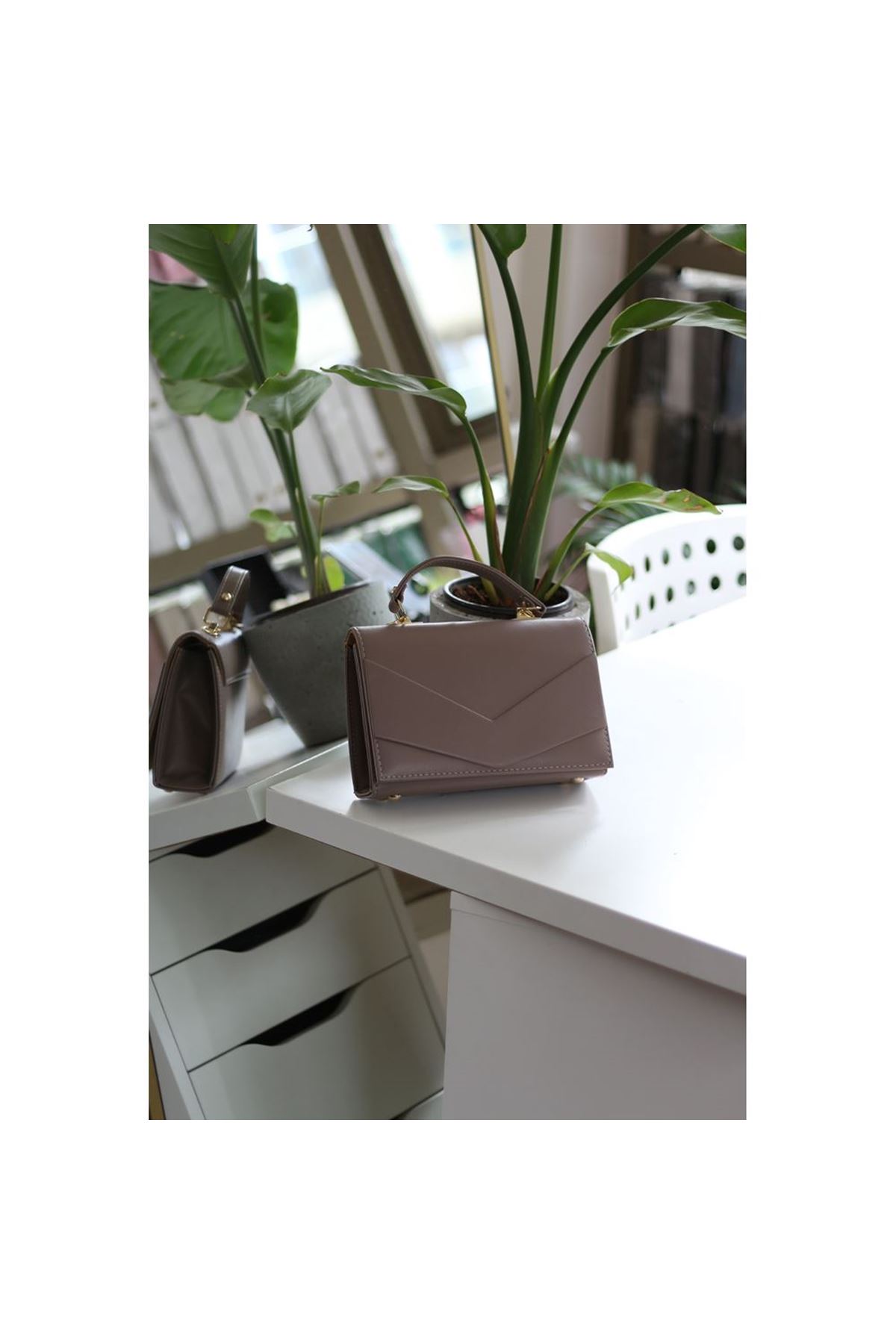 Kadın Vizon Zarf Tutma Saplı Omuz Çantası