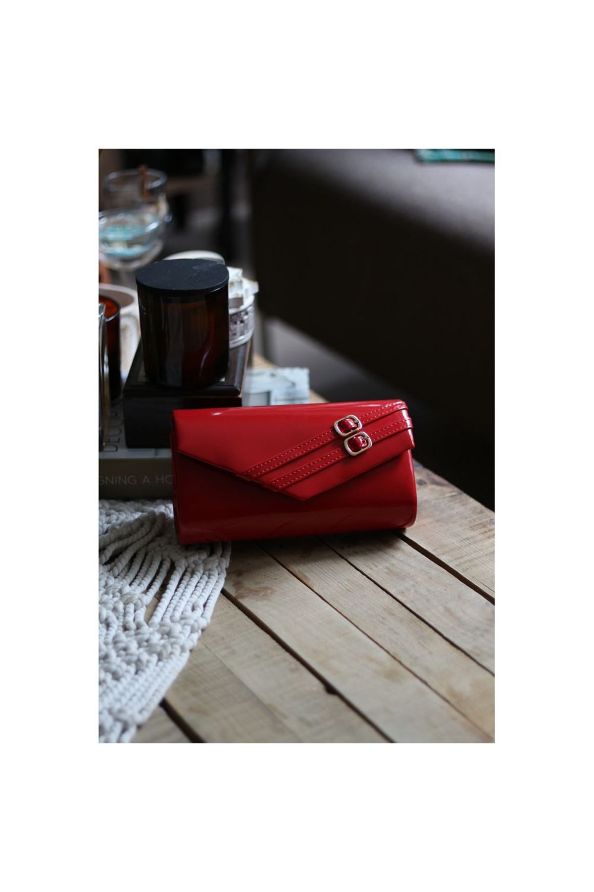 Kadın Kırmızı Rugan Çift Kemer Detaylı Abiye El Çantası