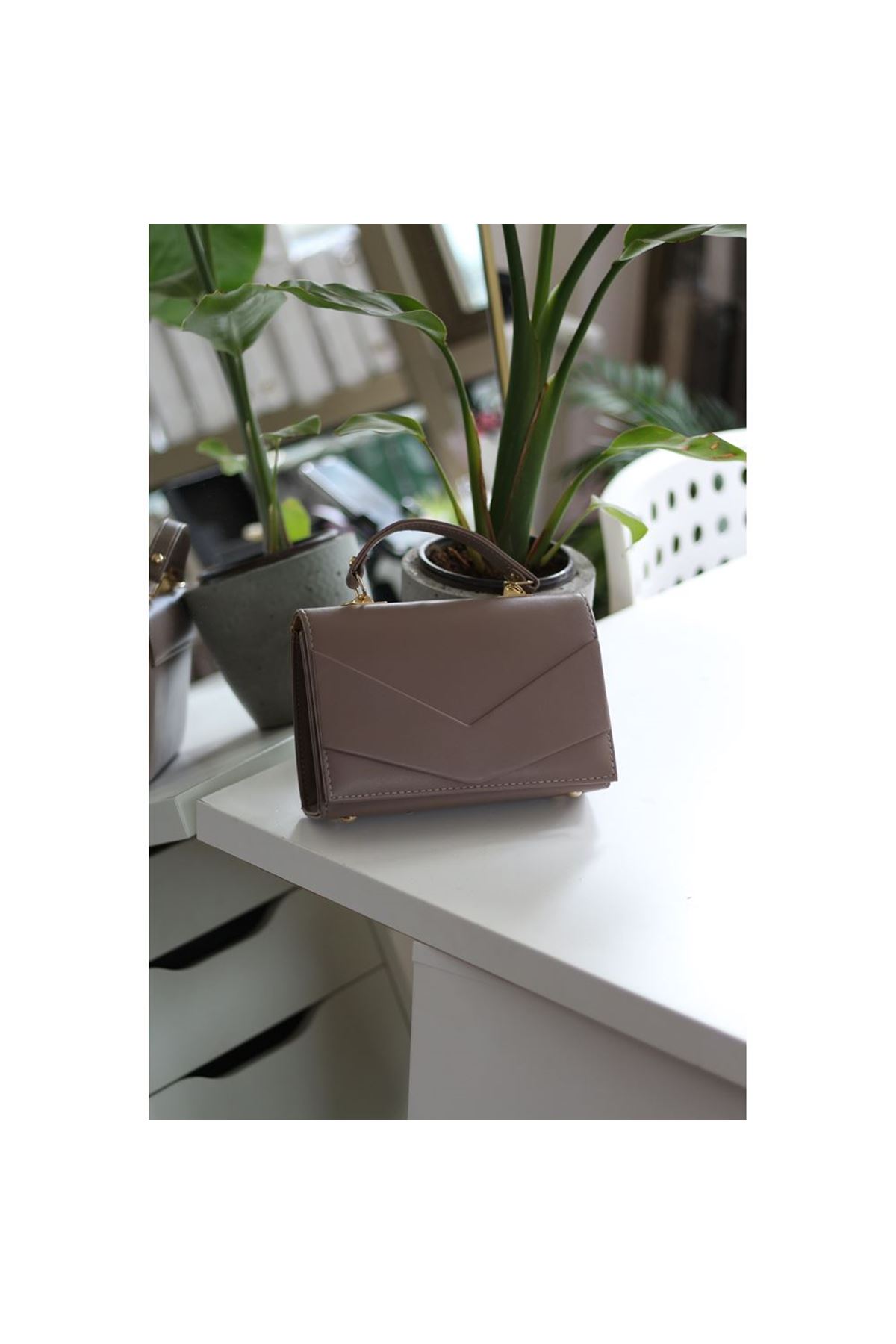 Kadın Vizon Zarf Tutma Saplı Omuz Çantası