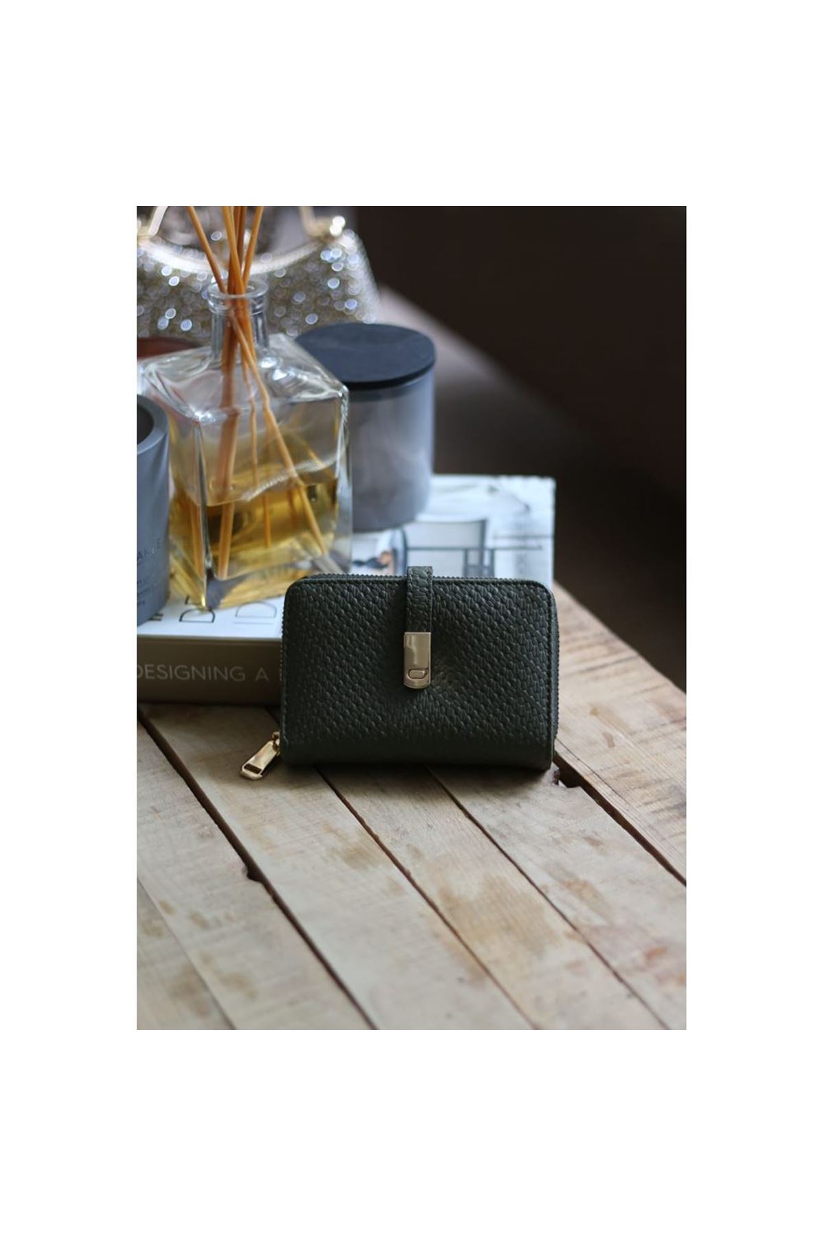 Kadın Haki Yeşil Dokulu Kartlık Detaylı Küçük Boy Cüzdan