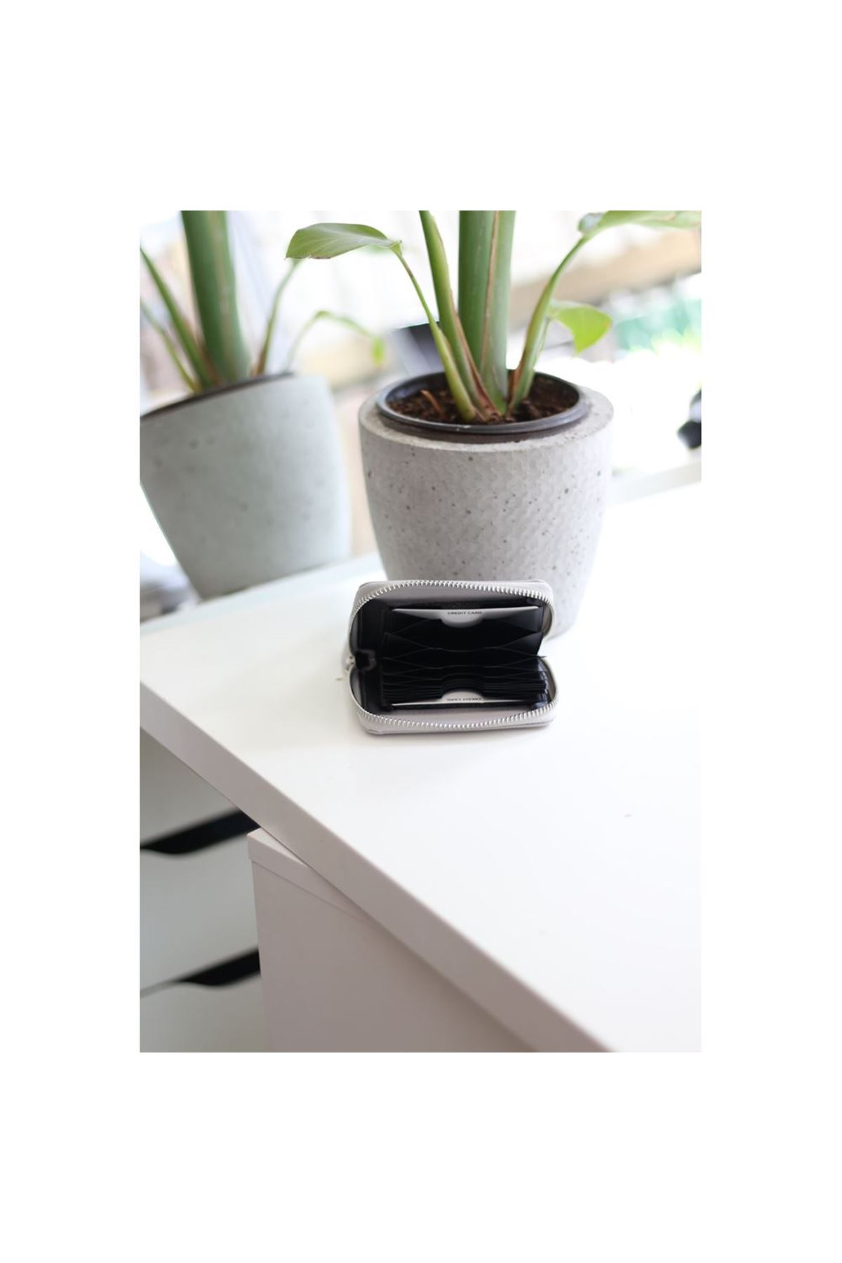 Kadın Gri Gerçek Deri Kartlık