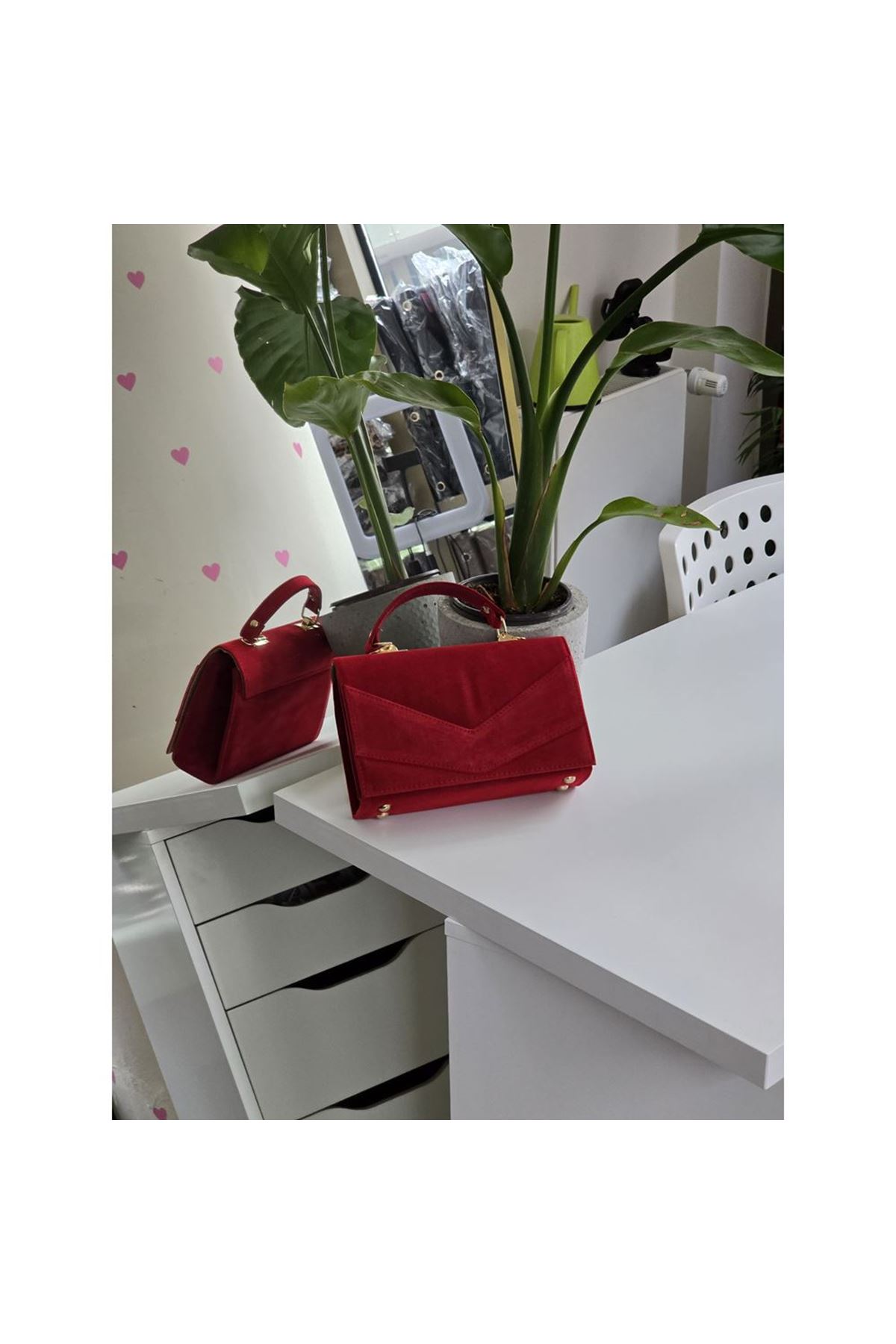 Kadın Kırmızı Süet Zarf Tutma Saplı Omuz Çantası