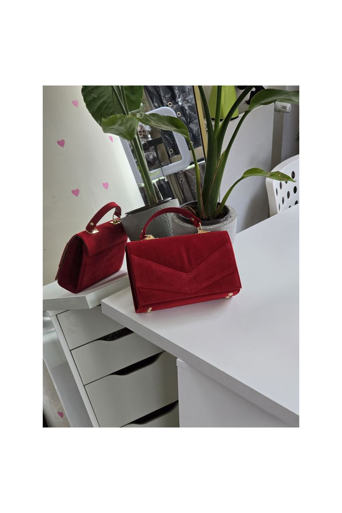 Kadın Kırmızı Süet Zarf Tutma Saplı Omuz Çantası