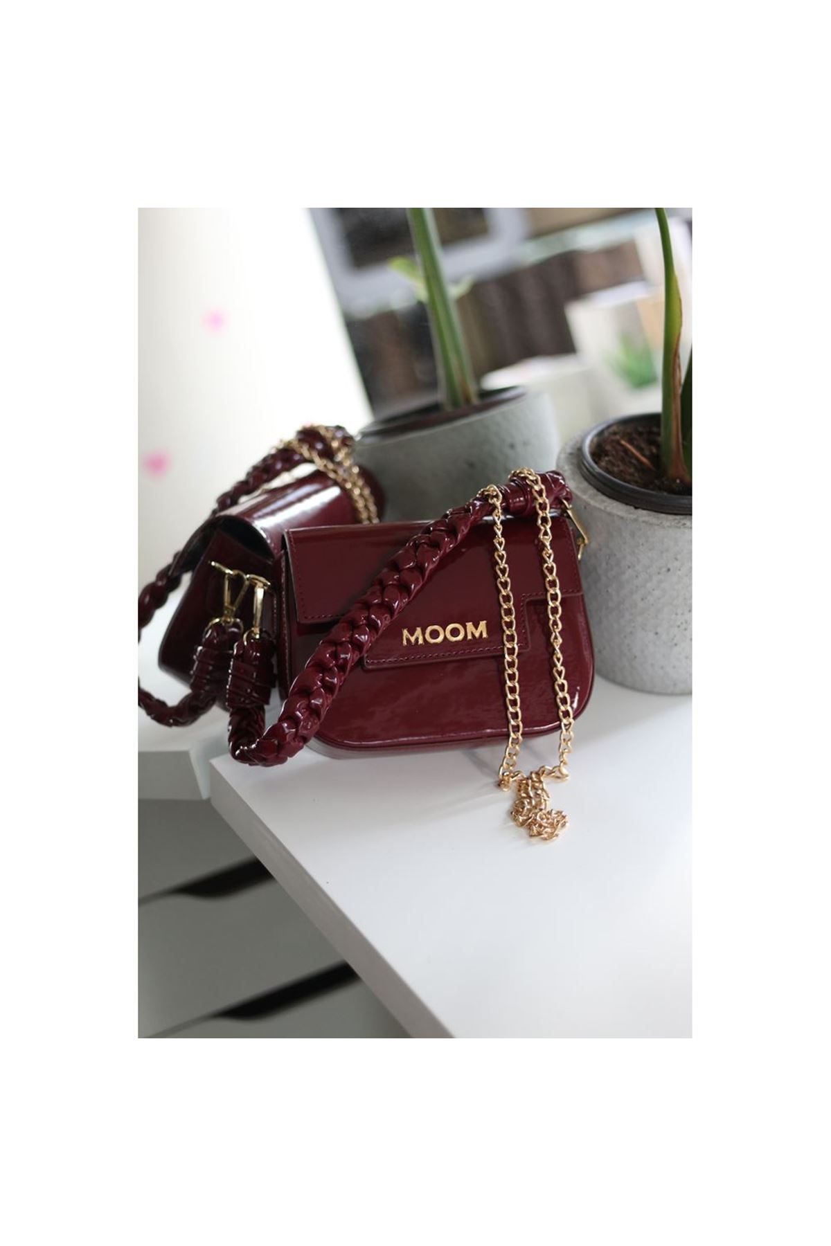 Kadın Bordo Rugan Örme Sap Detaylı Zincirli Omuz Çantası