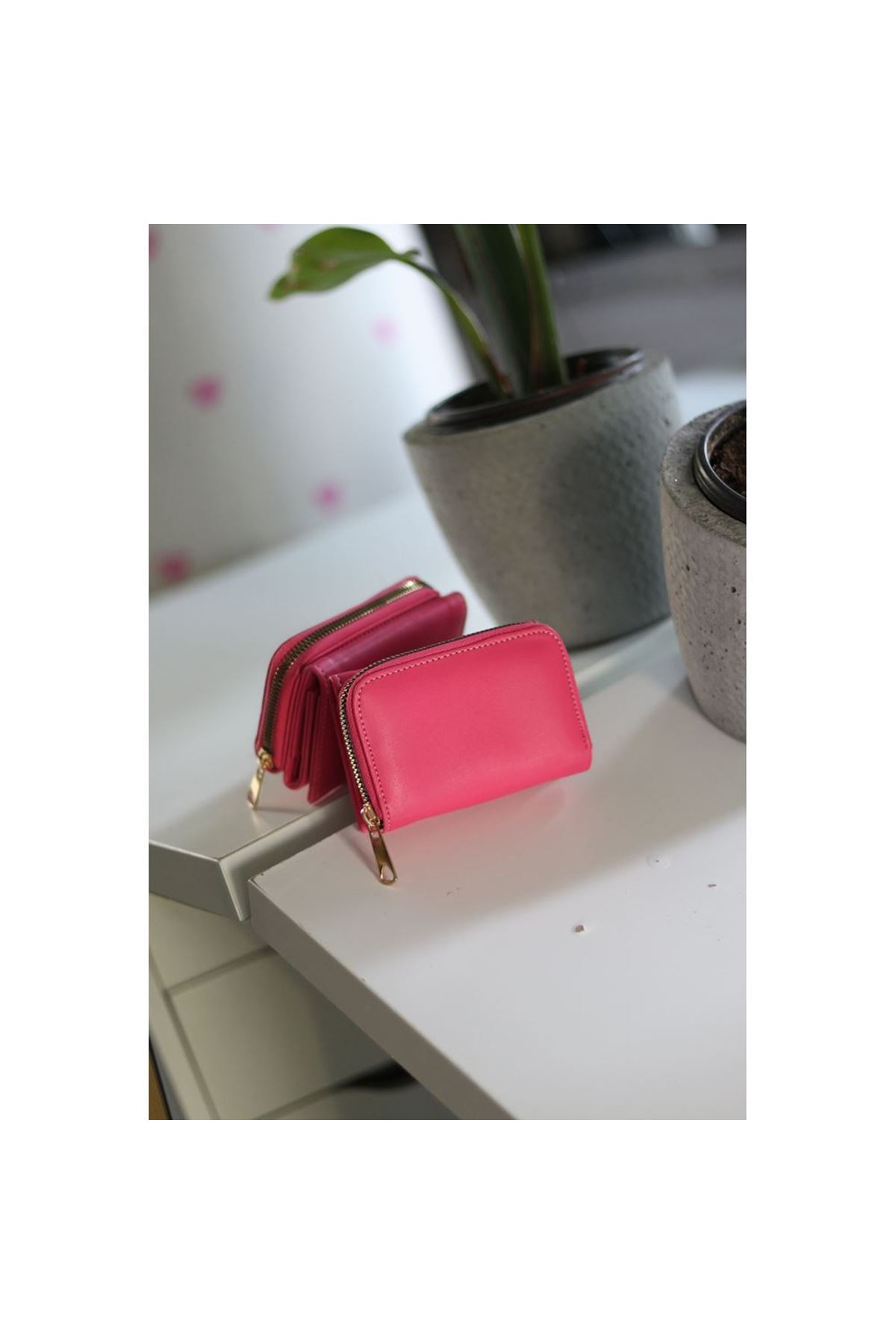 Pembe Fermuar ve Kartlık Detaylı Mini Cüzdan
