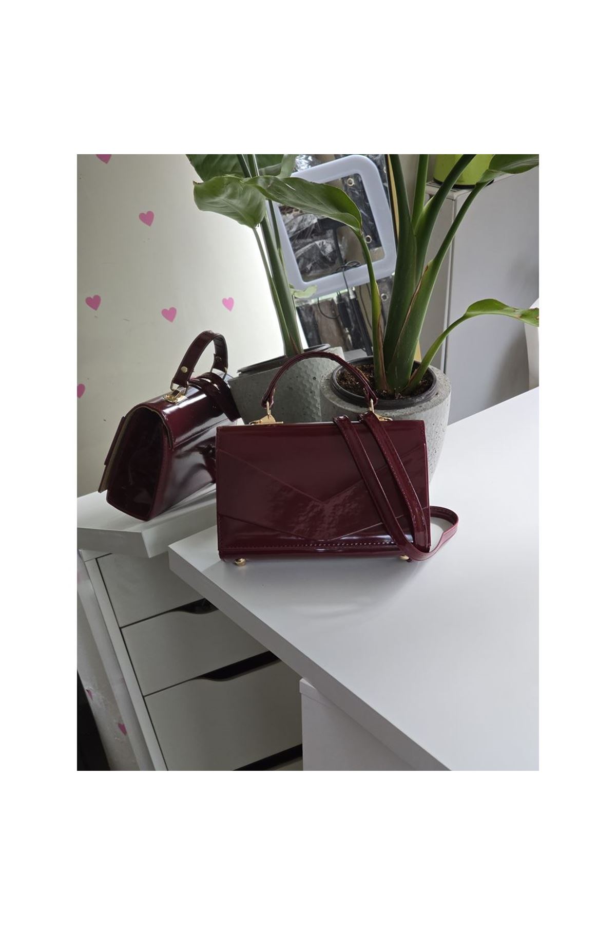 Kadın Bordo Rugan Zarf Tutma Saplı Omuz Çantası