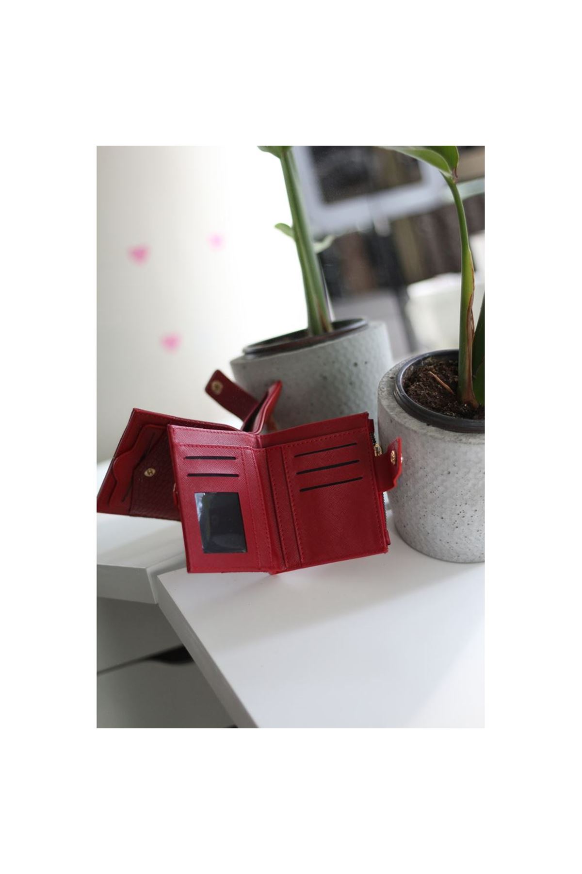 Kadın Kırmızı Kroko Desenli Kartlık Detaylı Kare Cüzdan
