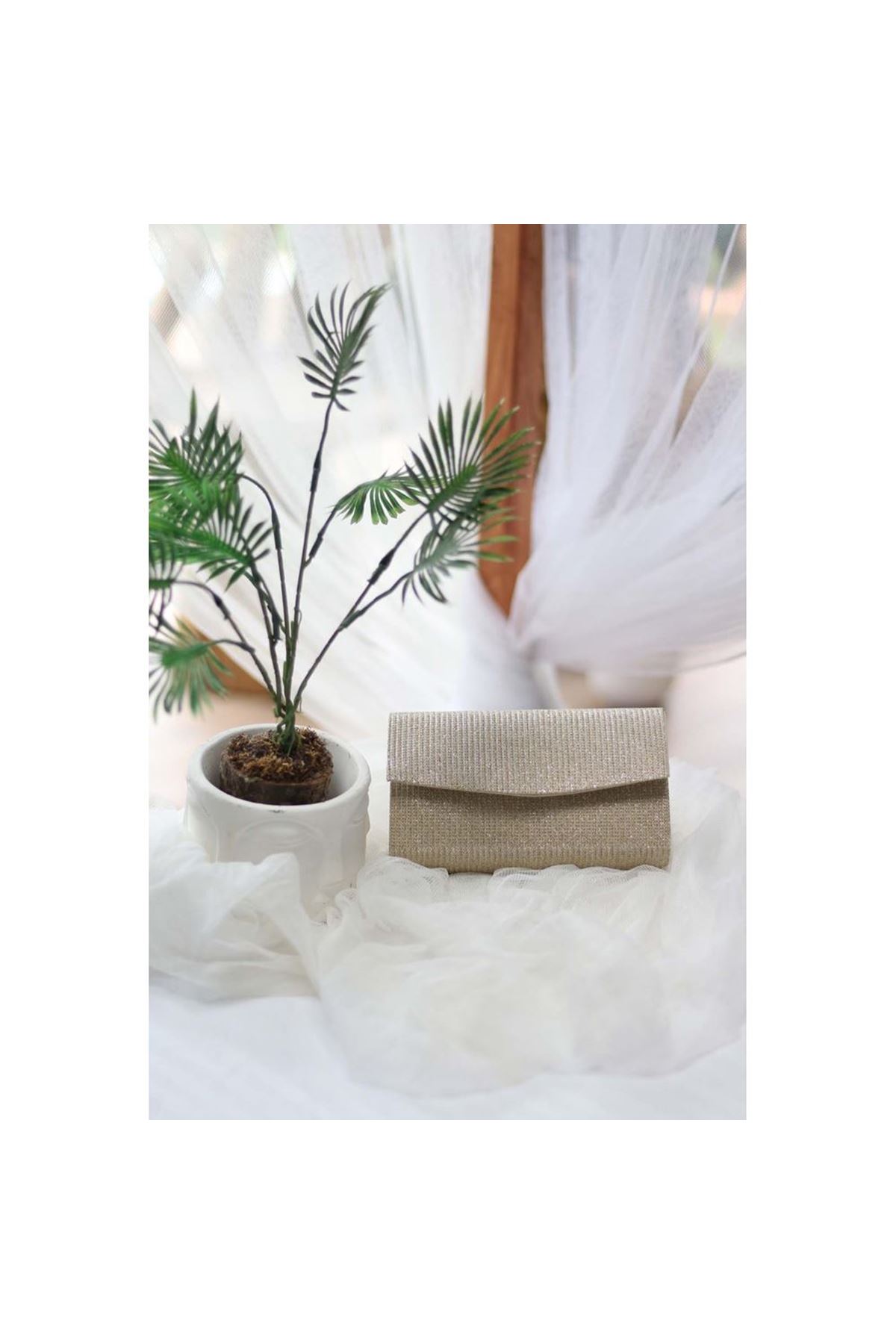 Kadın Simli Gold Mini Kutu Omuz Çantası