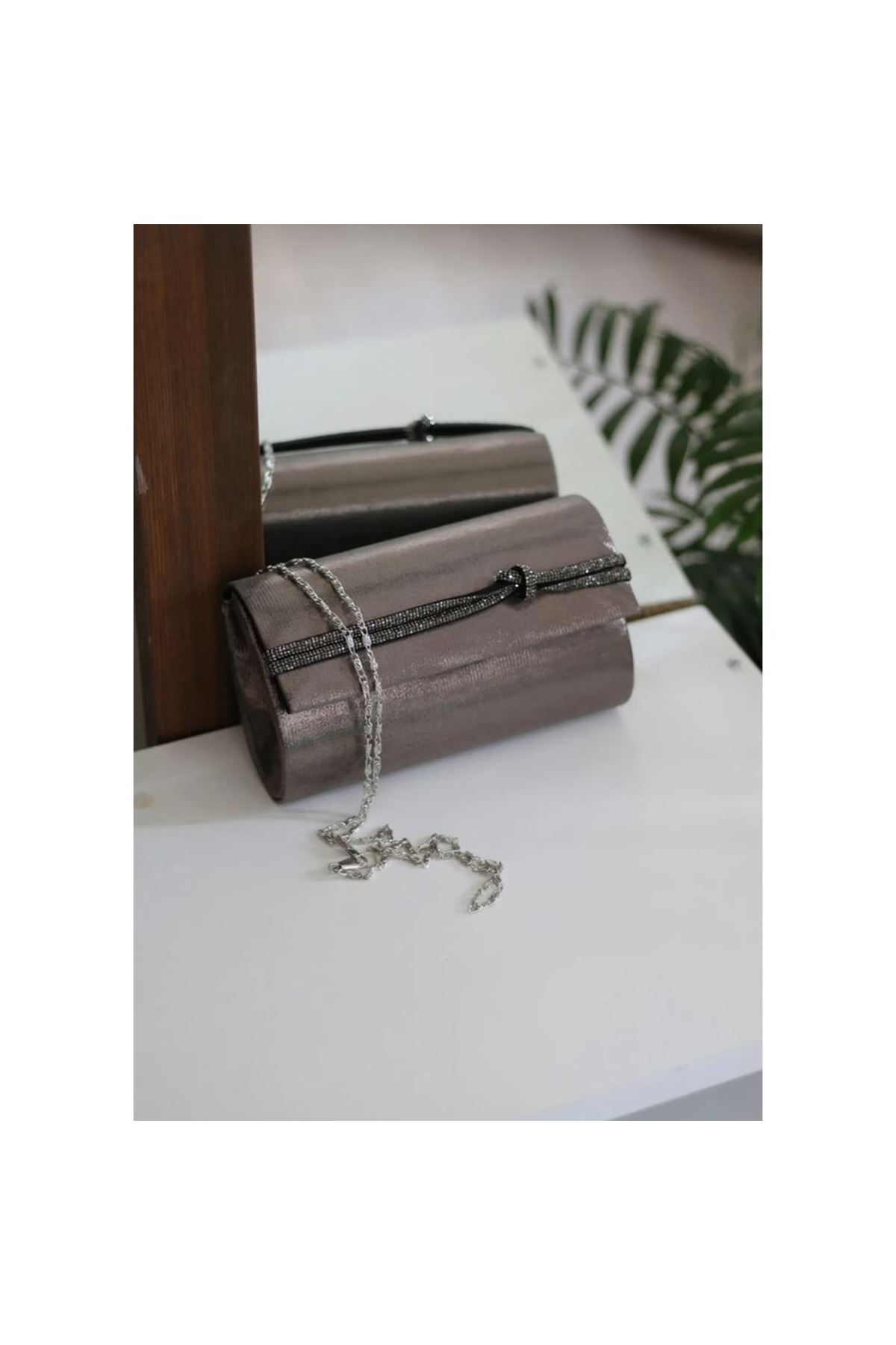 Kadın Bronz Taş Detaylı Abiye Zincirli Çanta