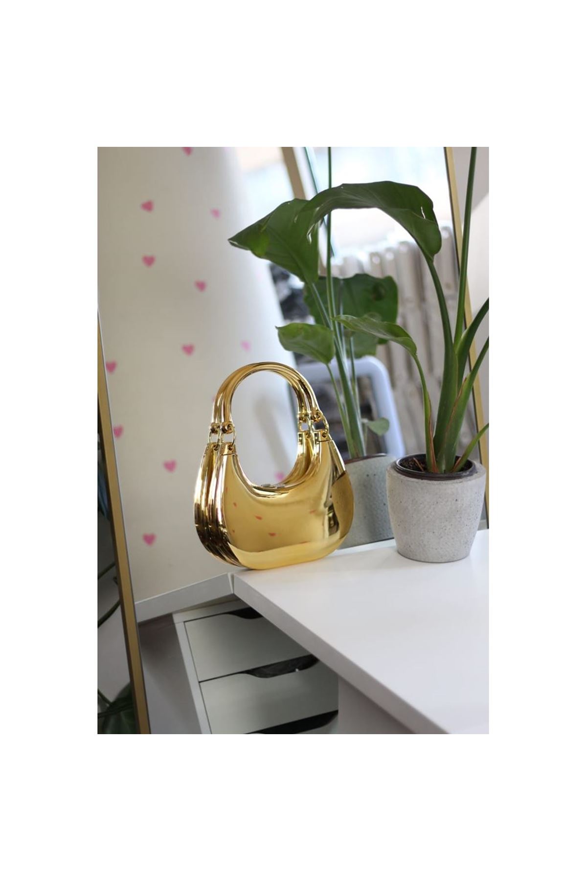 Kadın Gold Metalik Mika Kulp Detaylı Slim Gece Çantası