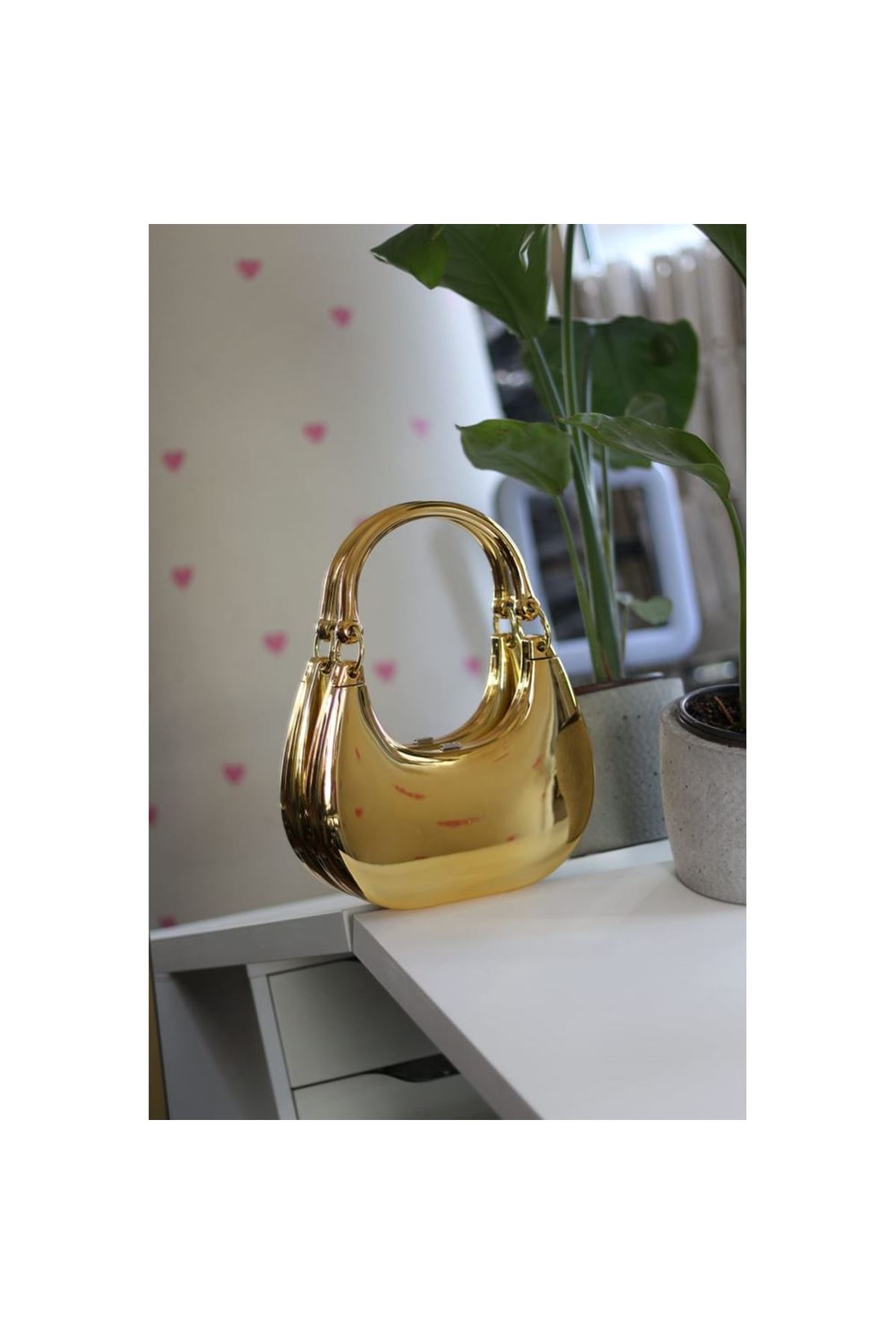 Kadın Gold Metalik Mika Kulp Detaylı Slim Gece Çantası