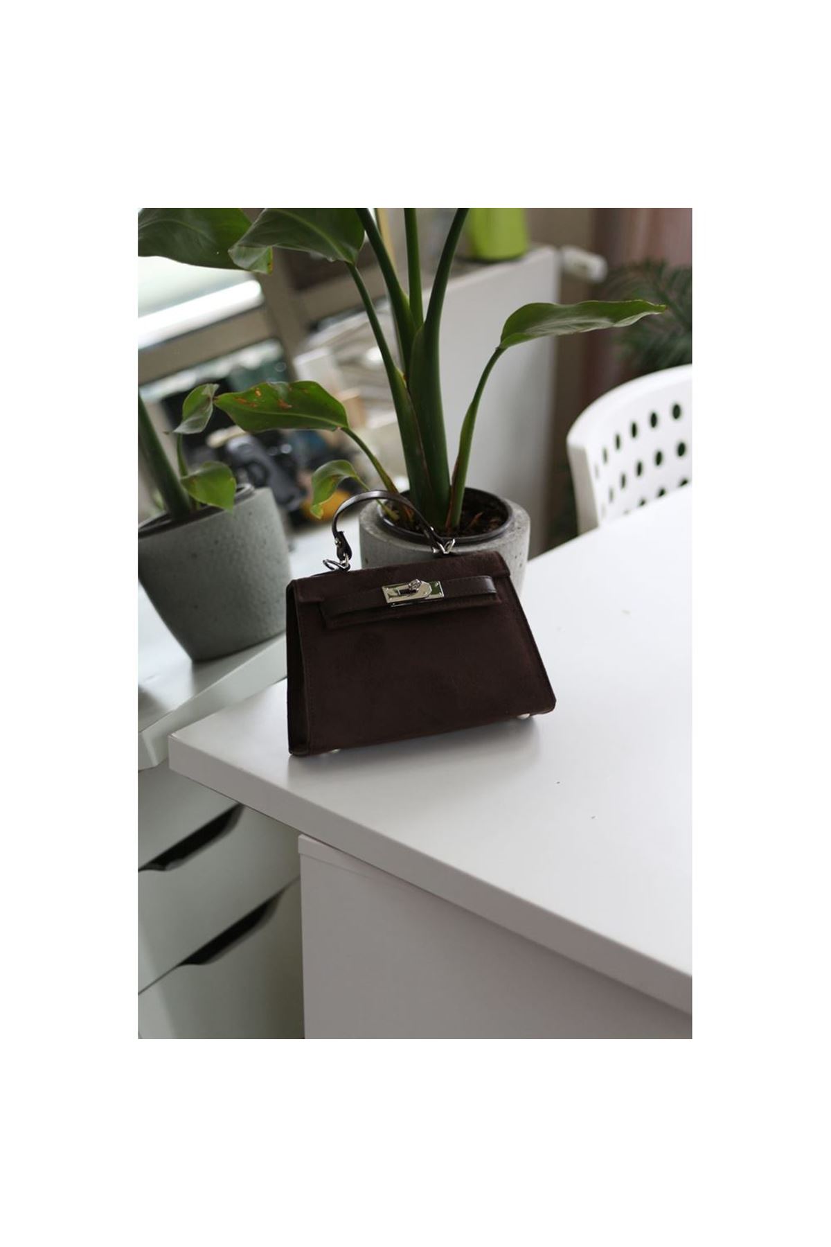 Kadın Acı Kahve Süet Özel Kilit Mekanizmalı El Omuz Çantası