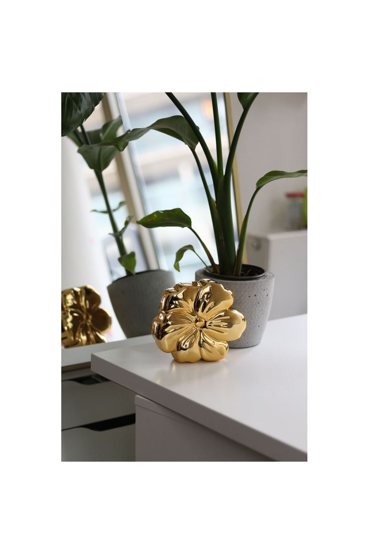 Kadın Gold Kaplama Çiçek Desenli Abiye Çanta