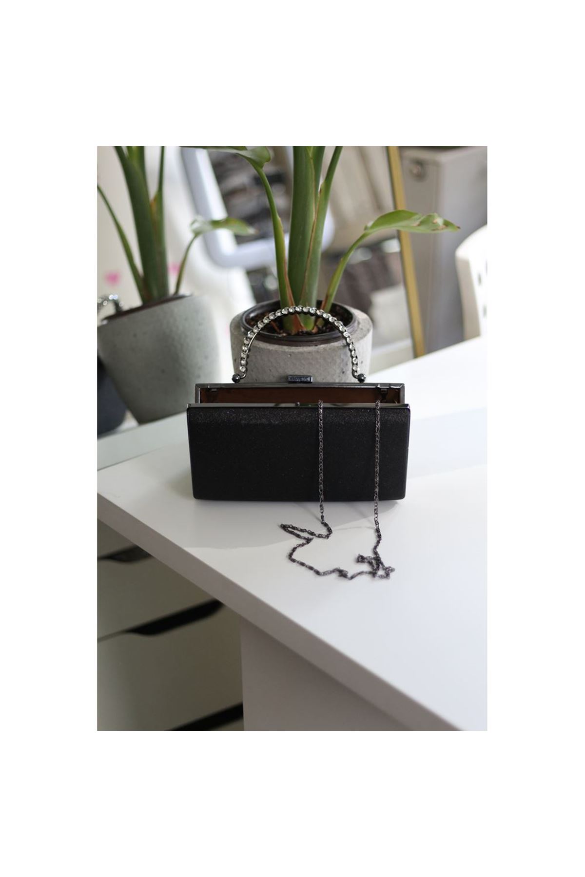 Kadın Siyah Simli Taş Kulplu Burslu Abiye El Çantası