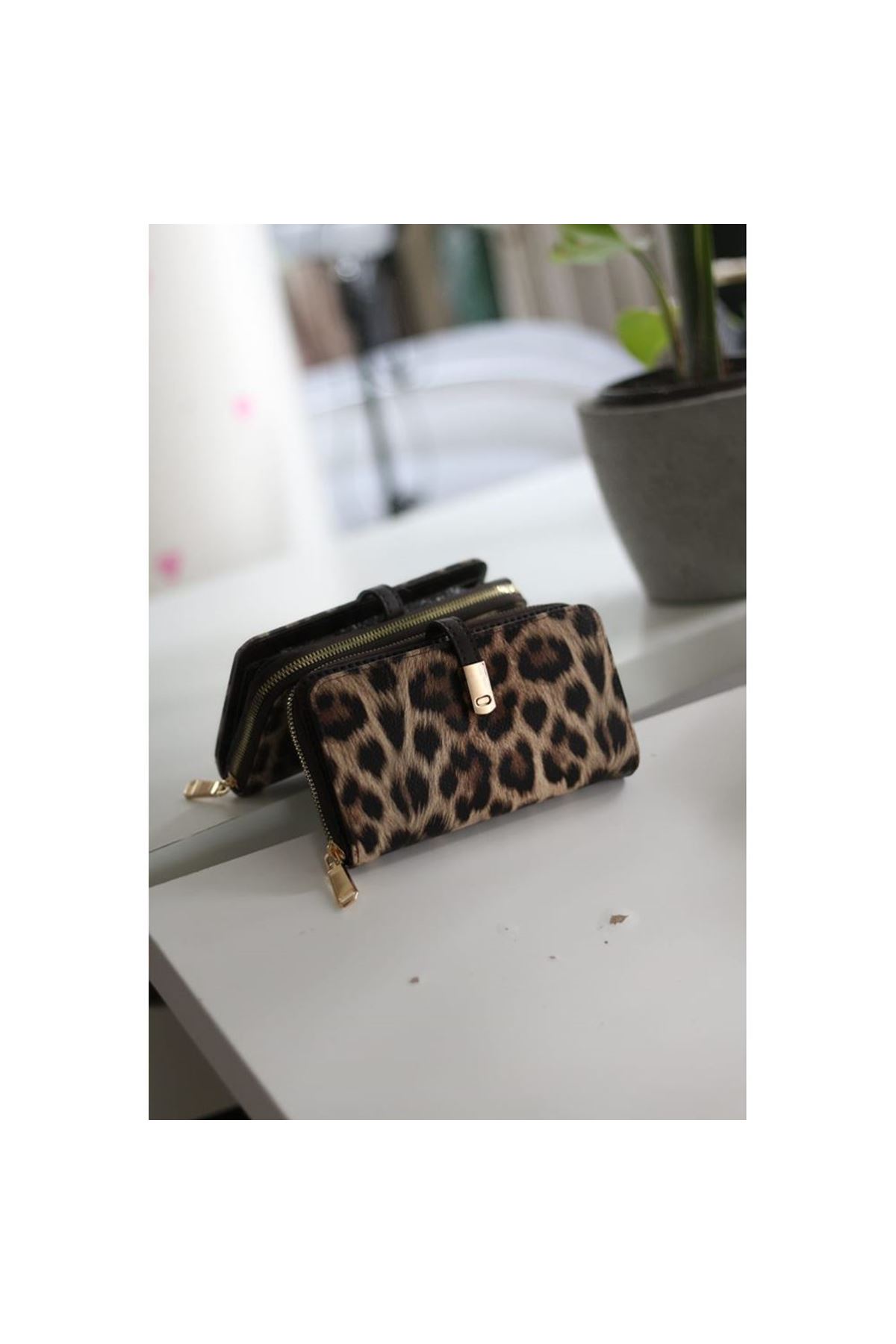 Kadın Leopar Doku Gold Aksesuar Detaylı Cüzdan