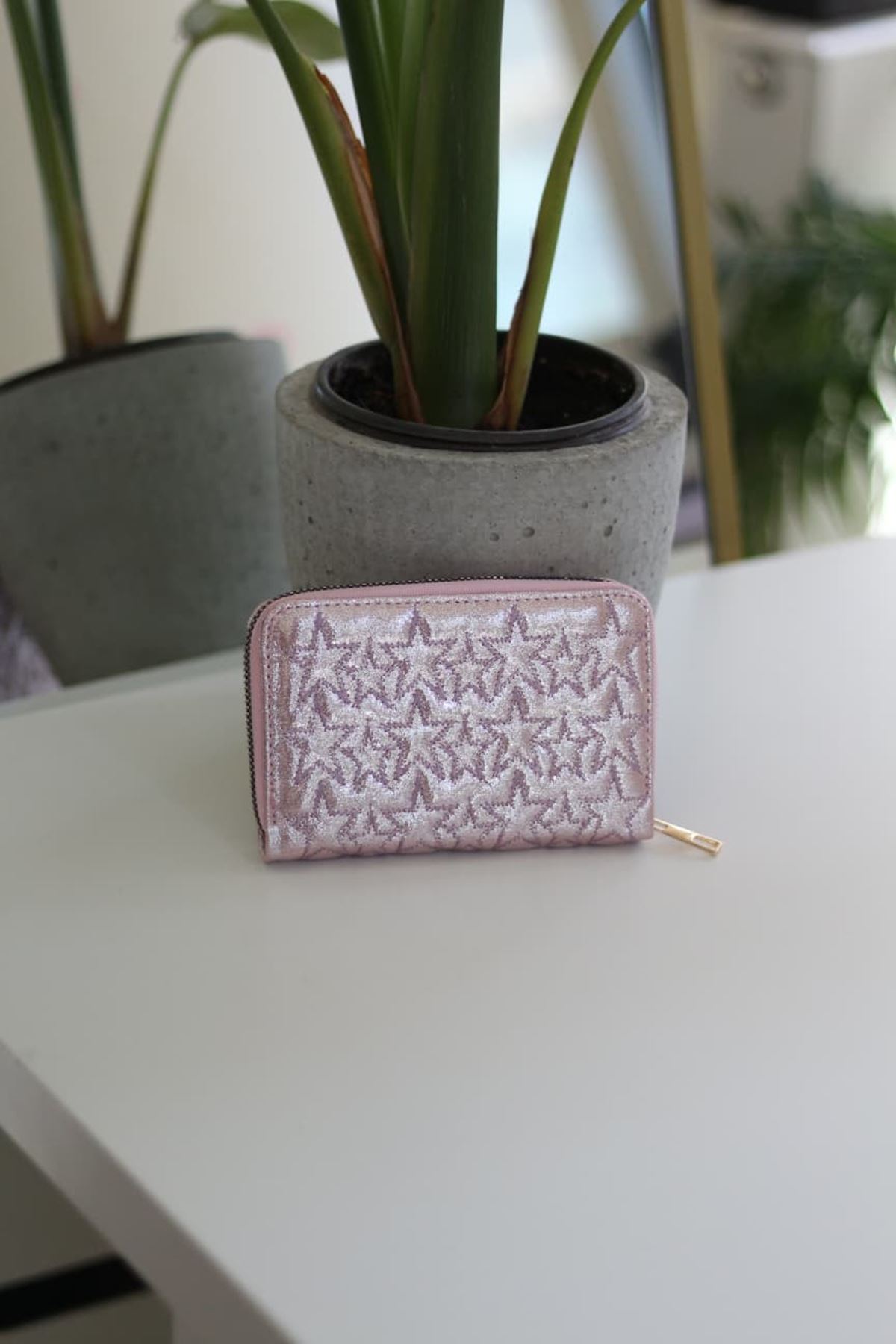 pembe parlak kumaş yıldız desenli fermuarlı cüzdan